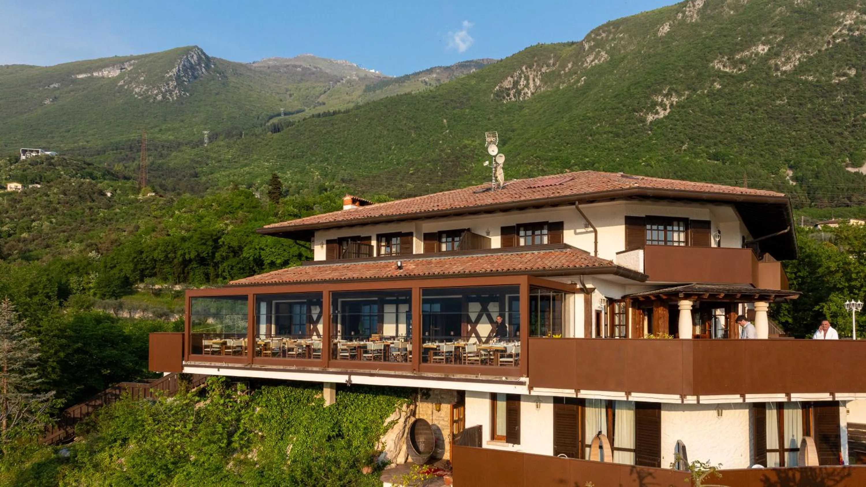 Property building in Hotel Querceto Wellness & Spa - Garda Lake Collection