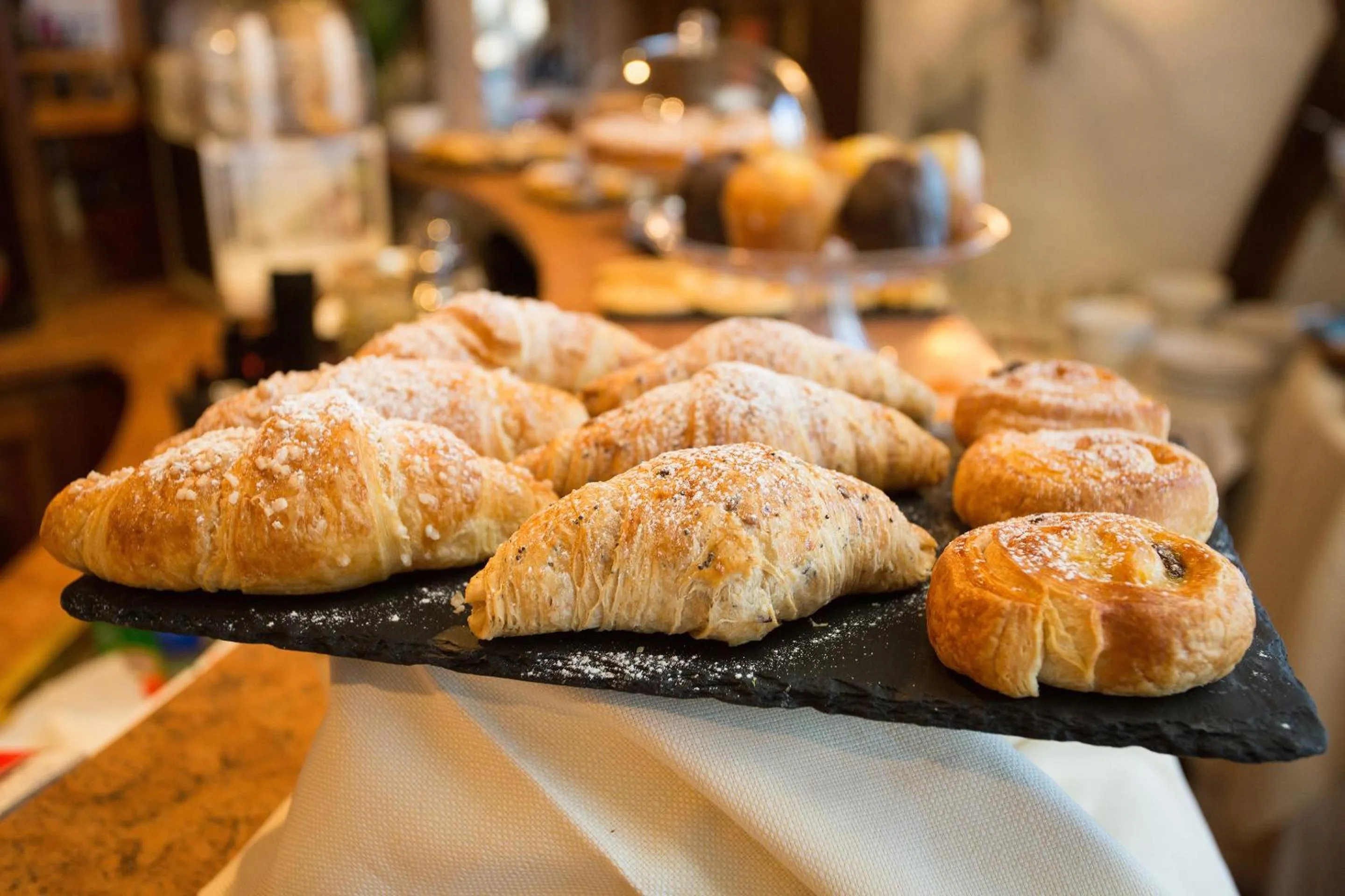 Buffet breakfast in Hotel Querceto Wellness & Spa - Garda Lake Collection