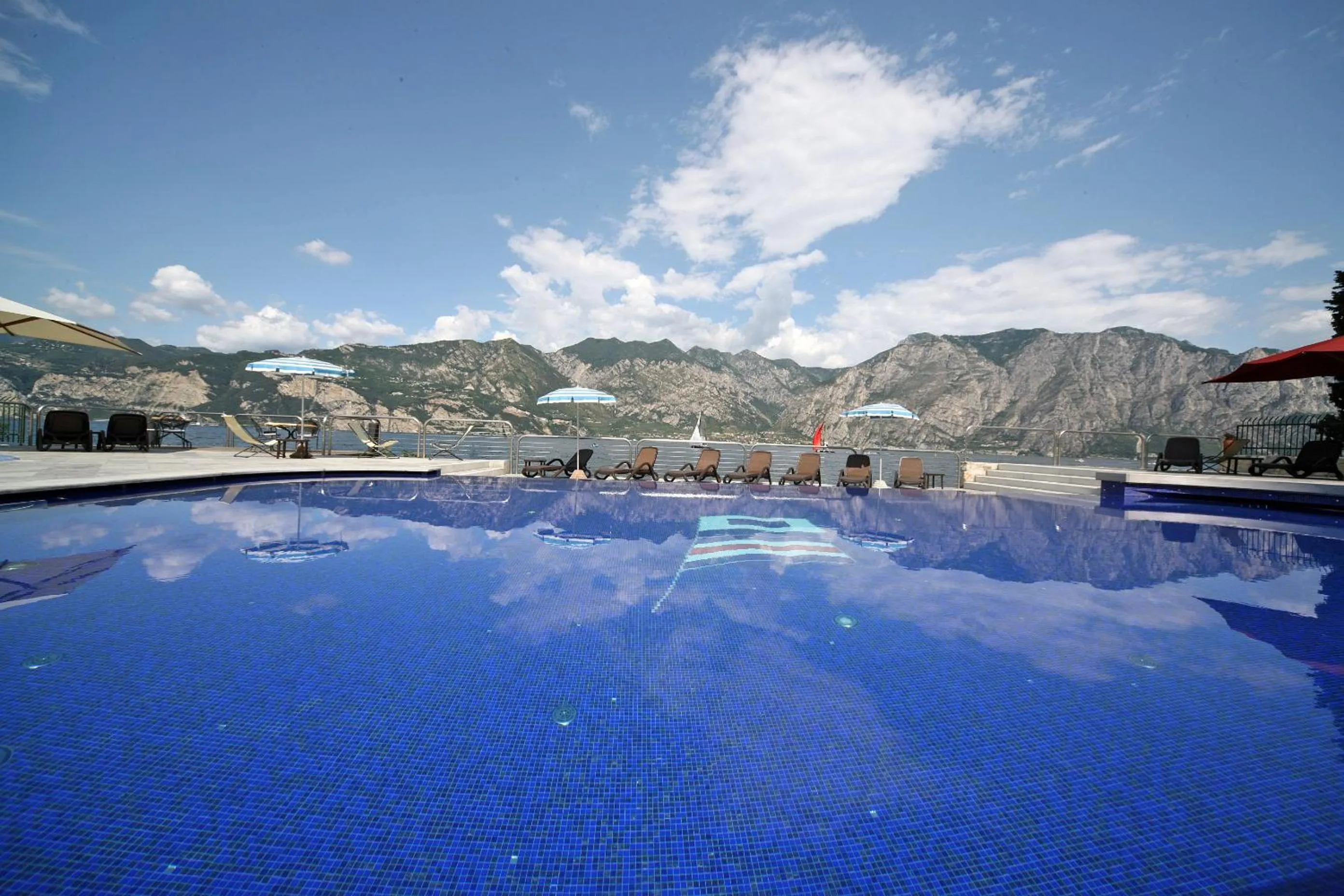 Day in Hotel Sailing Center