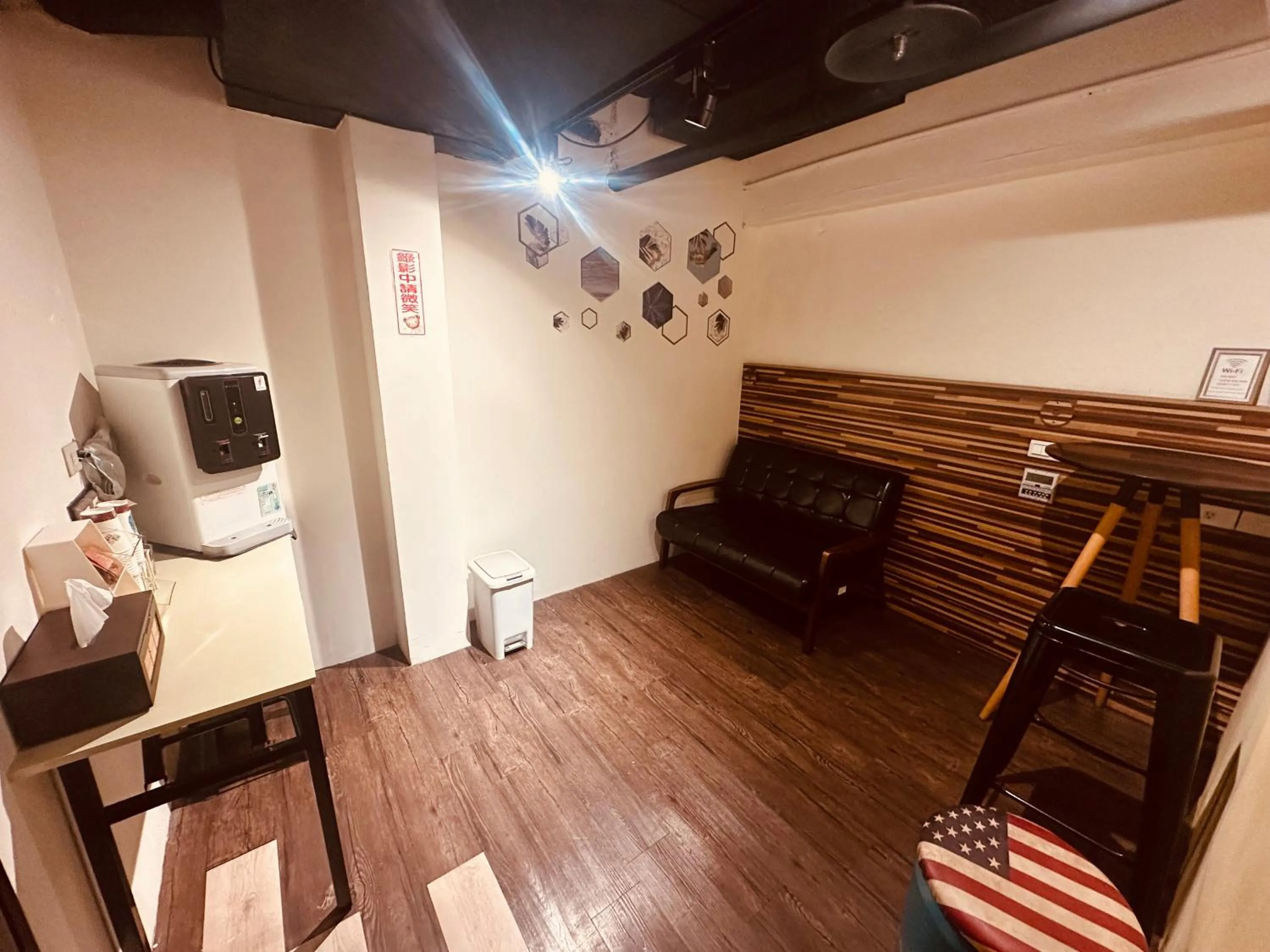 Seating area in R10 Eco Hotel