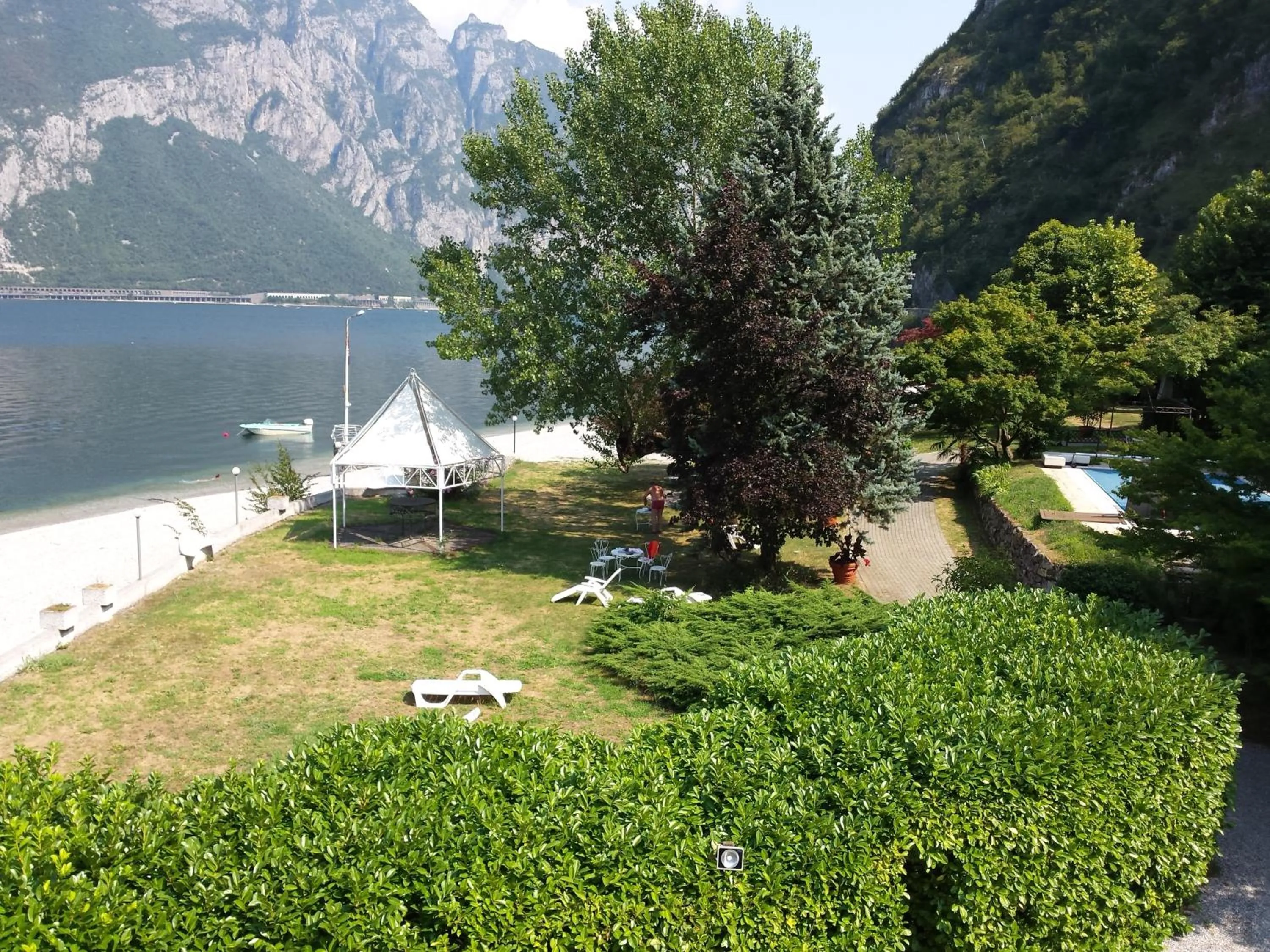 Spring in Hotel Nautilus