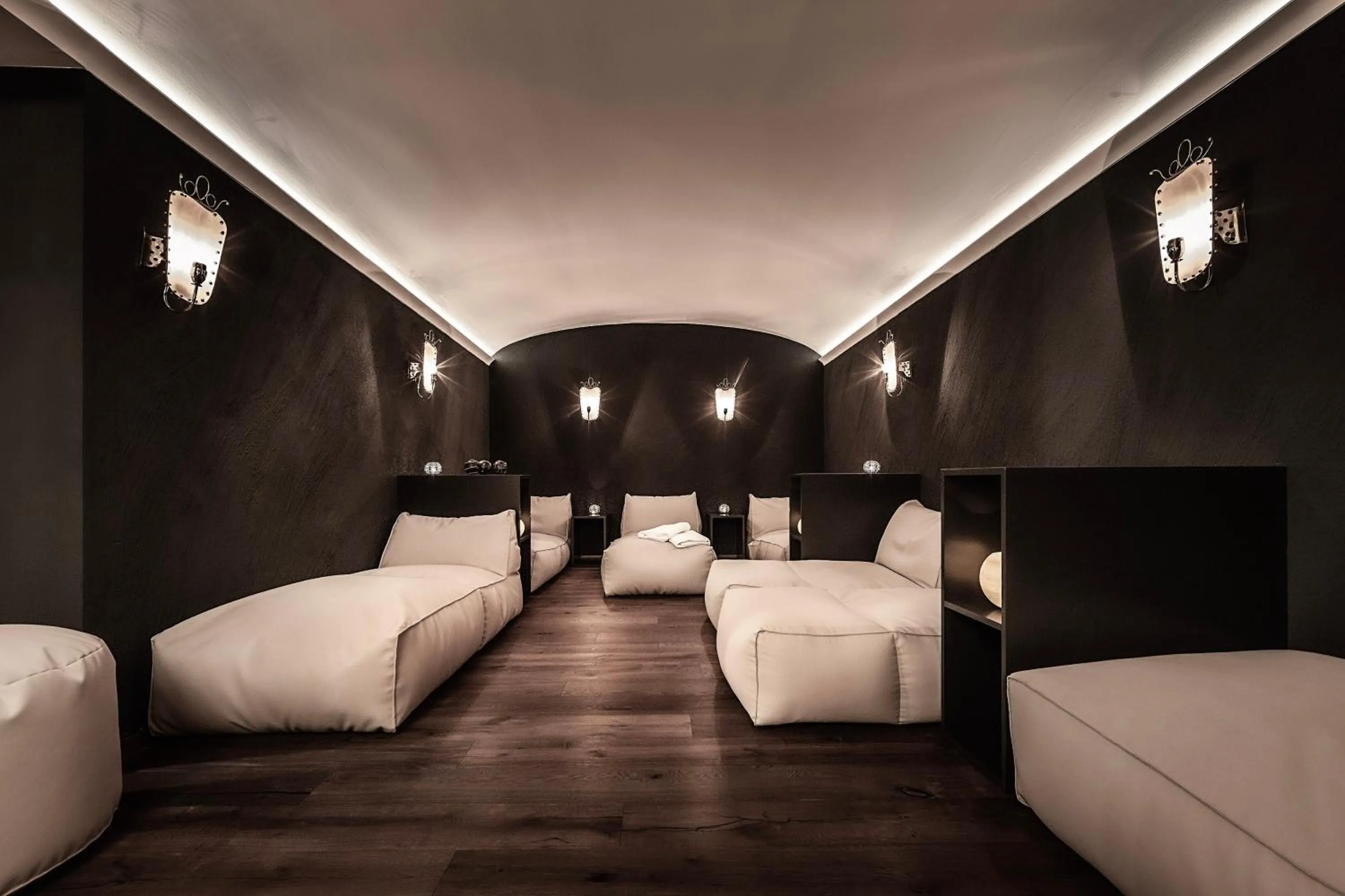 Sauna, Bed in Hotel Luna Mondschein