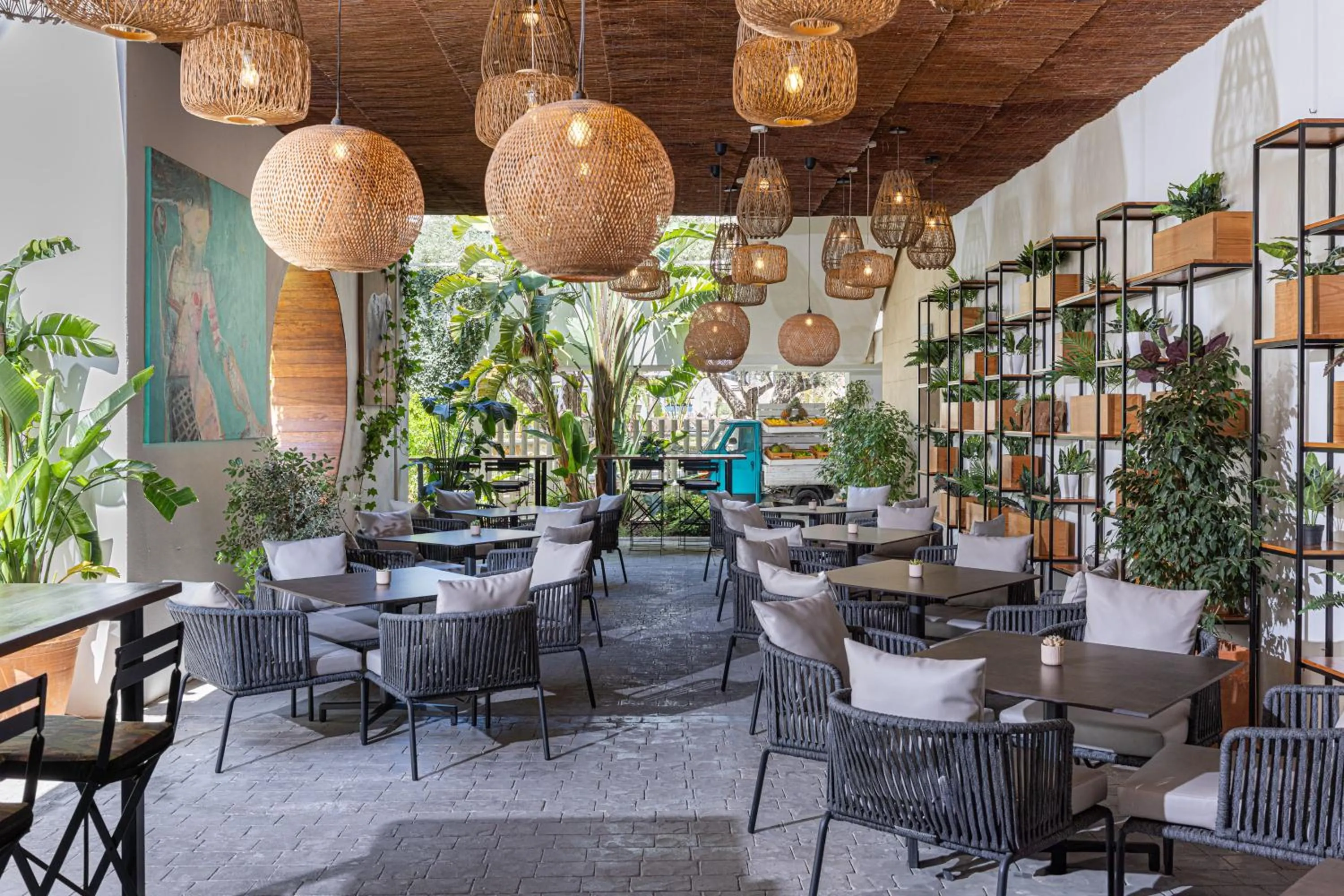 Restaurant/places to eat in INNSiDE by Meliá Alcudia