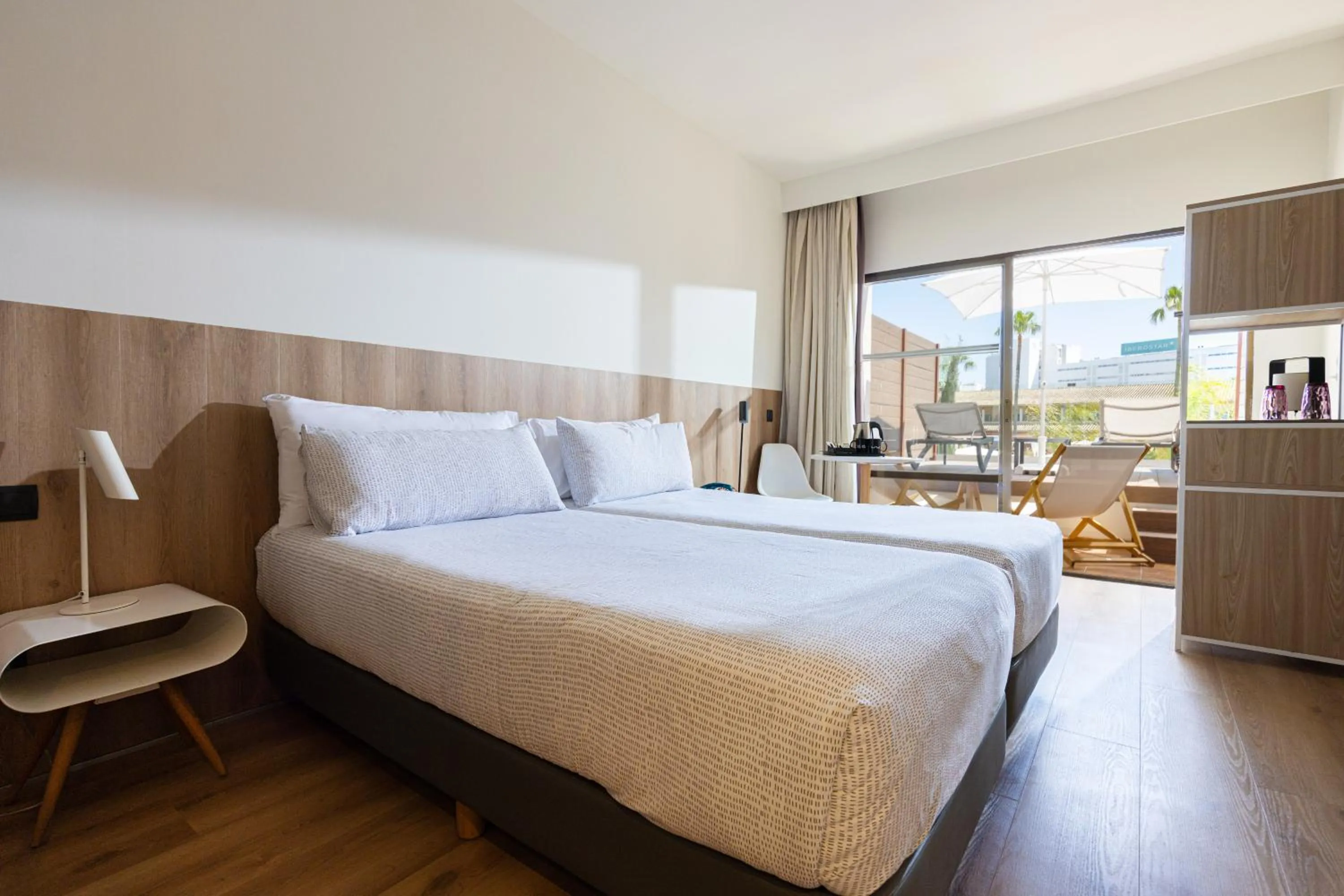 Bed in INNSiDE by Meliá Alcudia