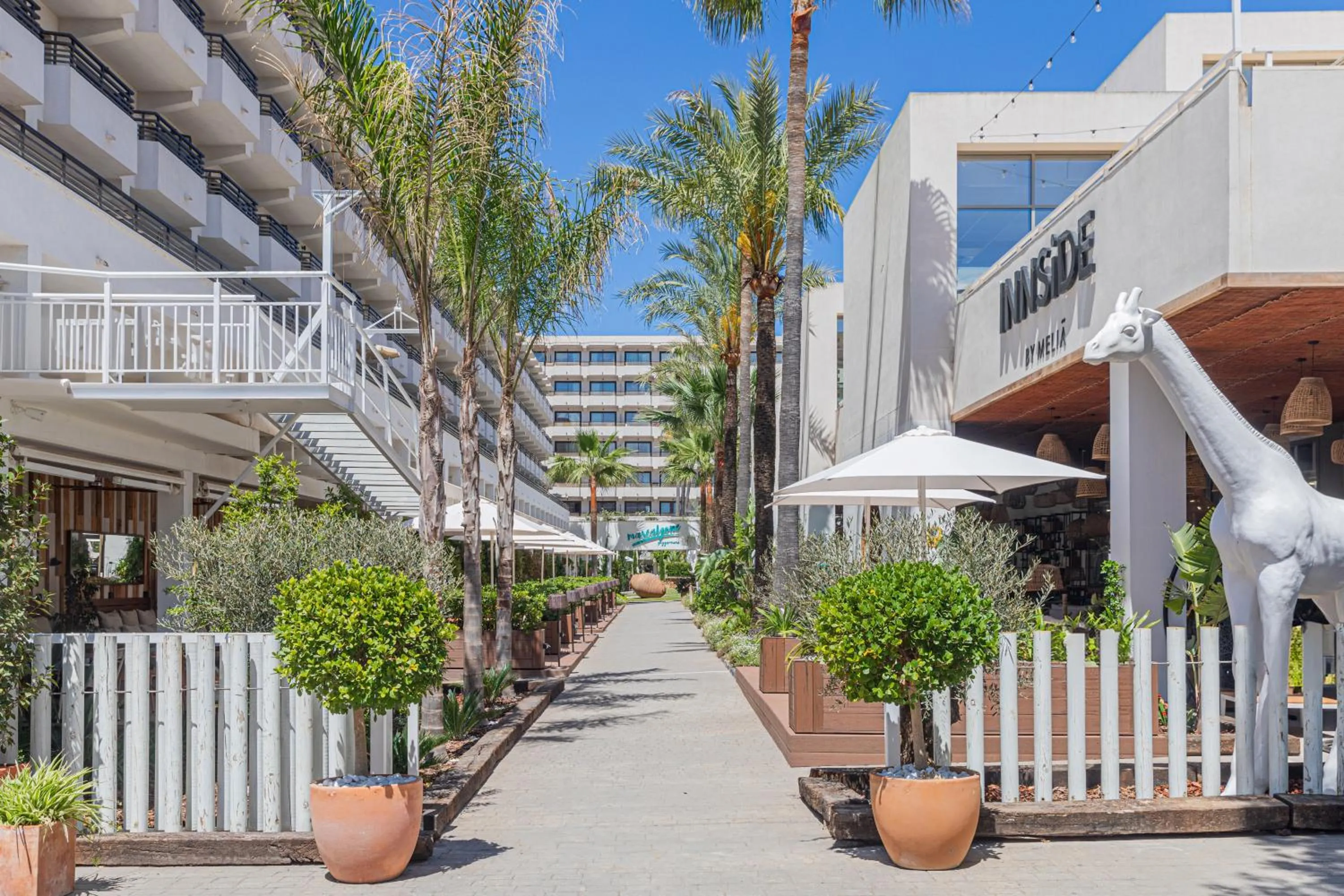 Property building in INNSiDE by Meliá Alcudia