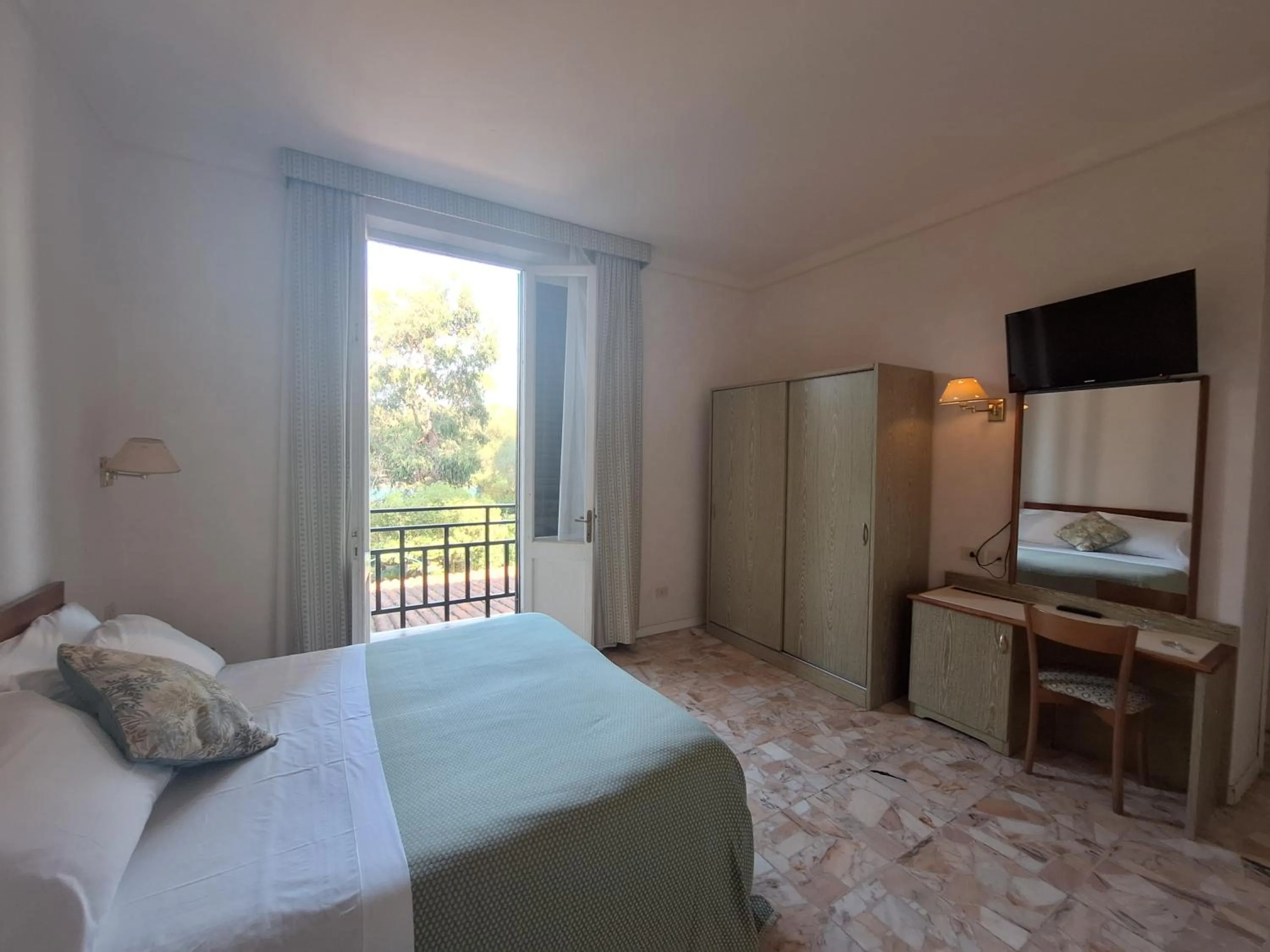 Bed in Hotel Villa Tiziana