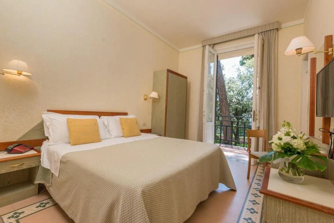 Bed in Hotel Villa Tiziana