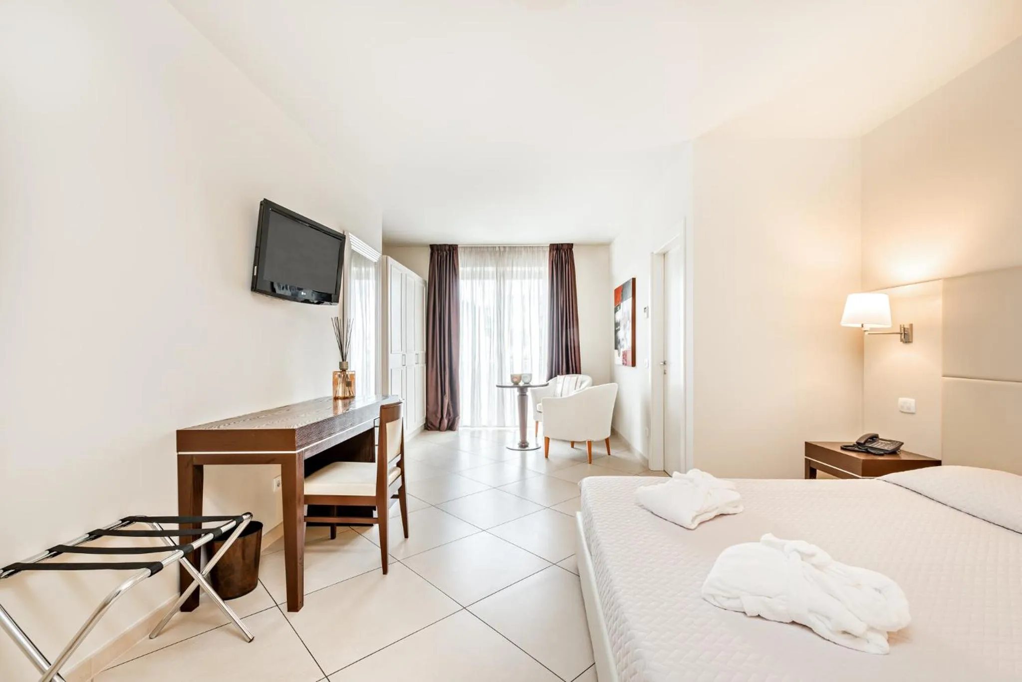 Photo of the whole room, Bed in Hotel & Residence Exclusive