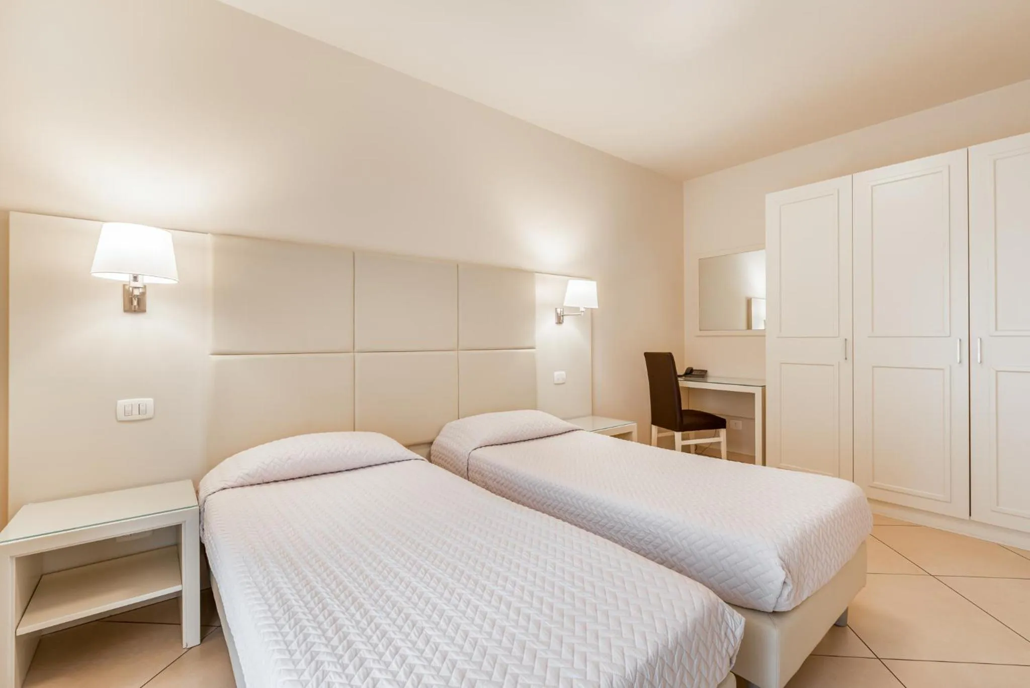 Bedroom, Bed in Hotel & Residence Exclusive