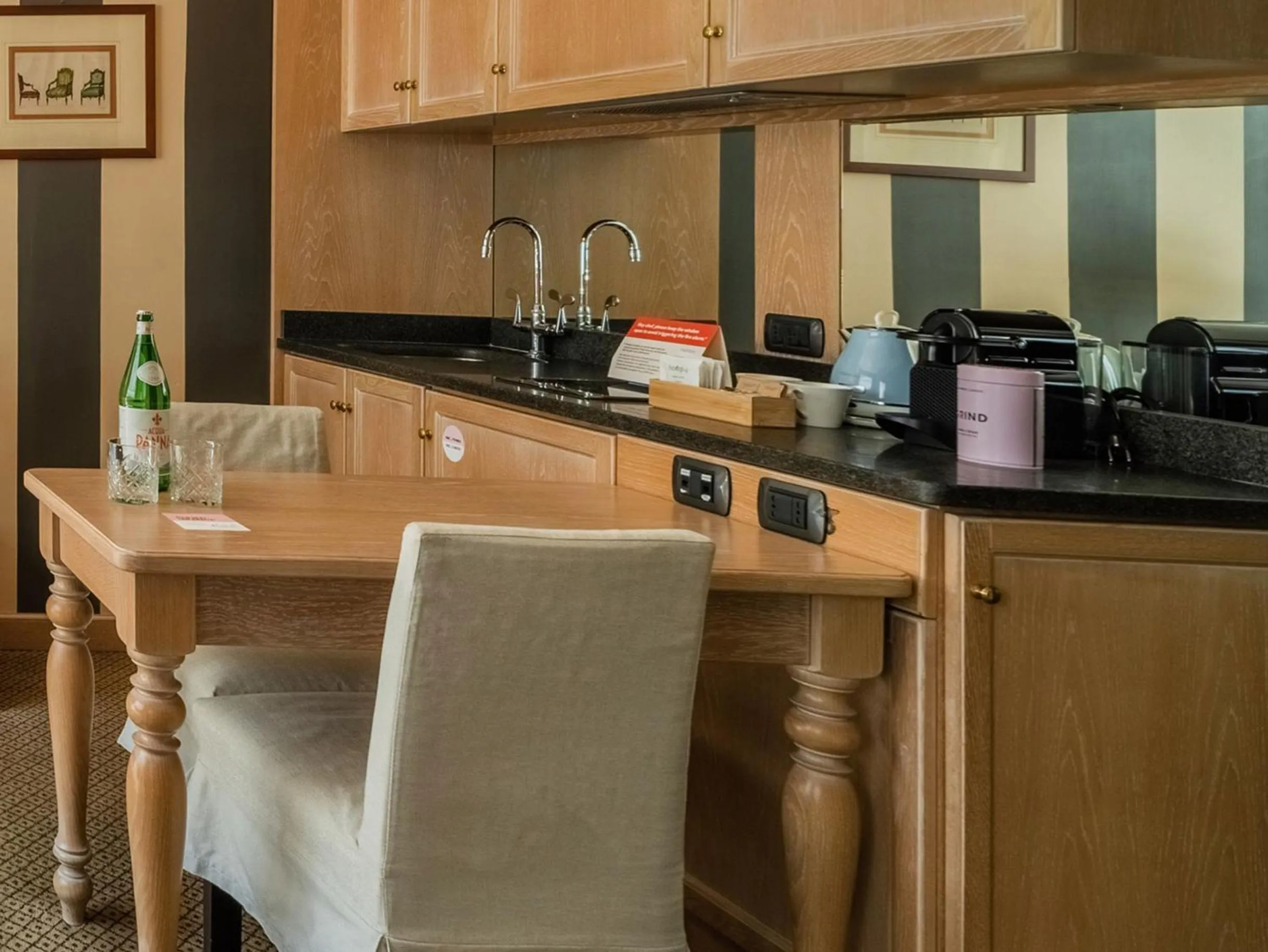 Coffee/tea facilities in Numa Milan Camperio