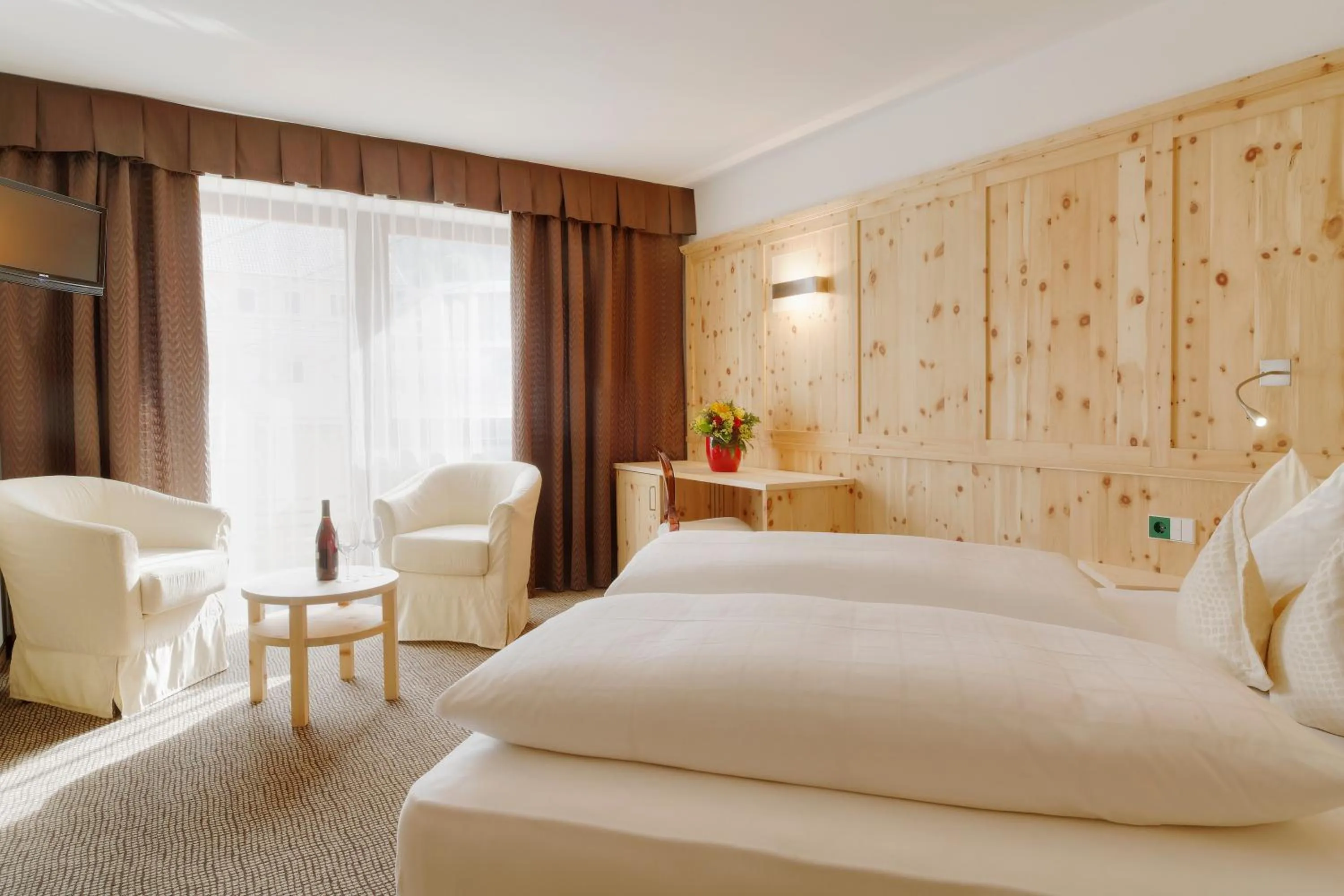 Day, Bed in Hotel Leitner