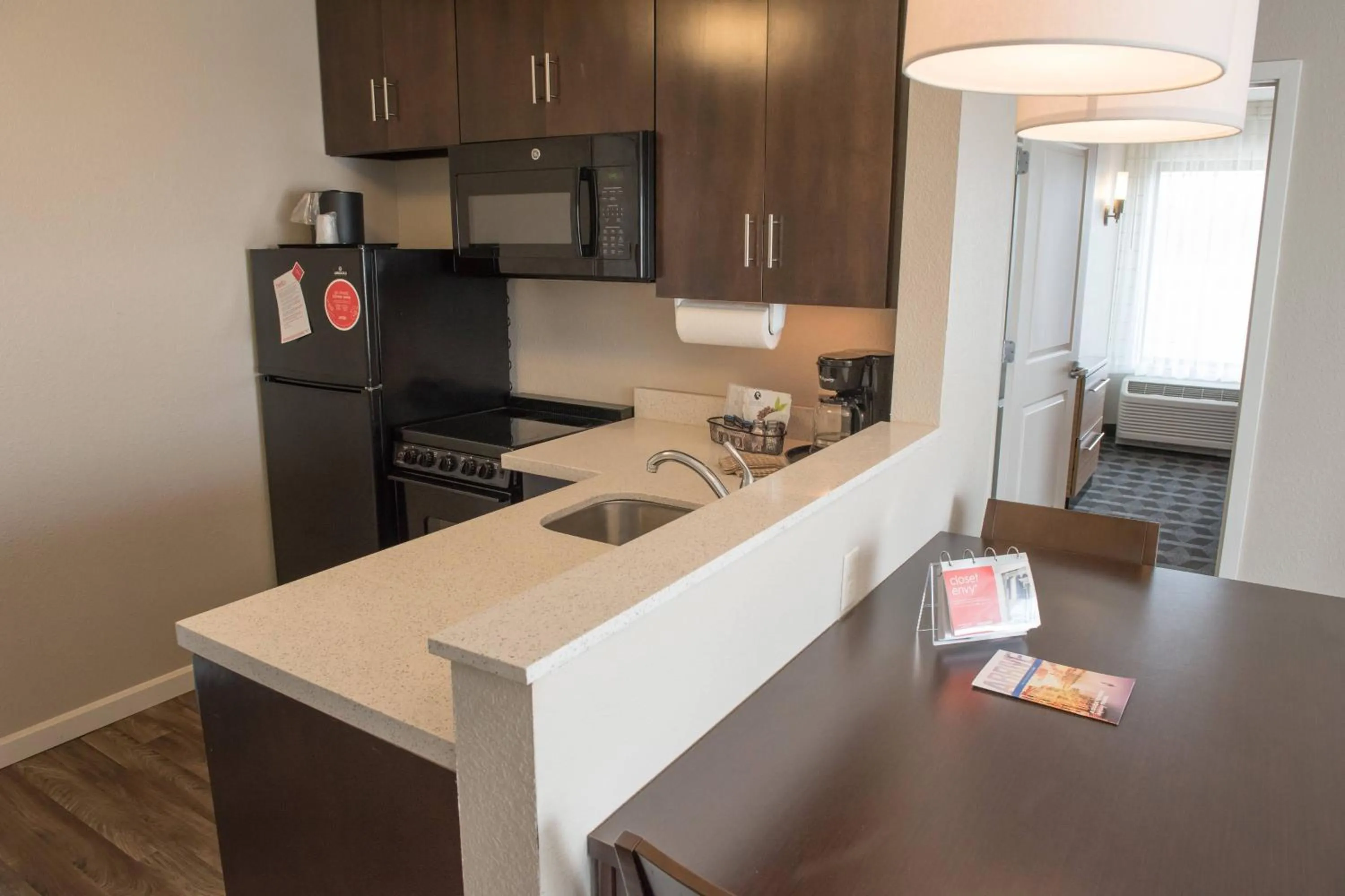 Kitchen or kitchenette in TownePlace Suites by Marriott Battle Creek