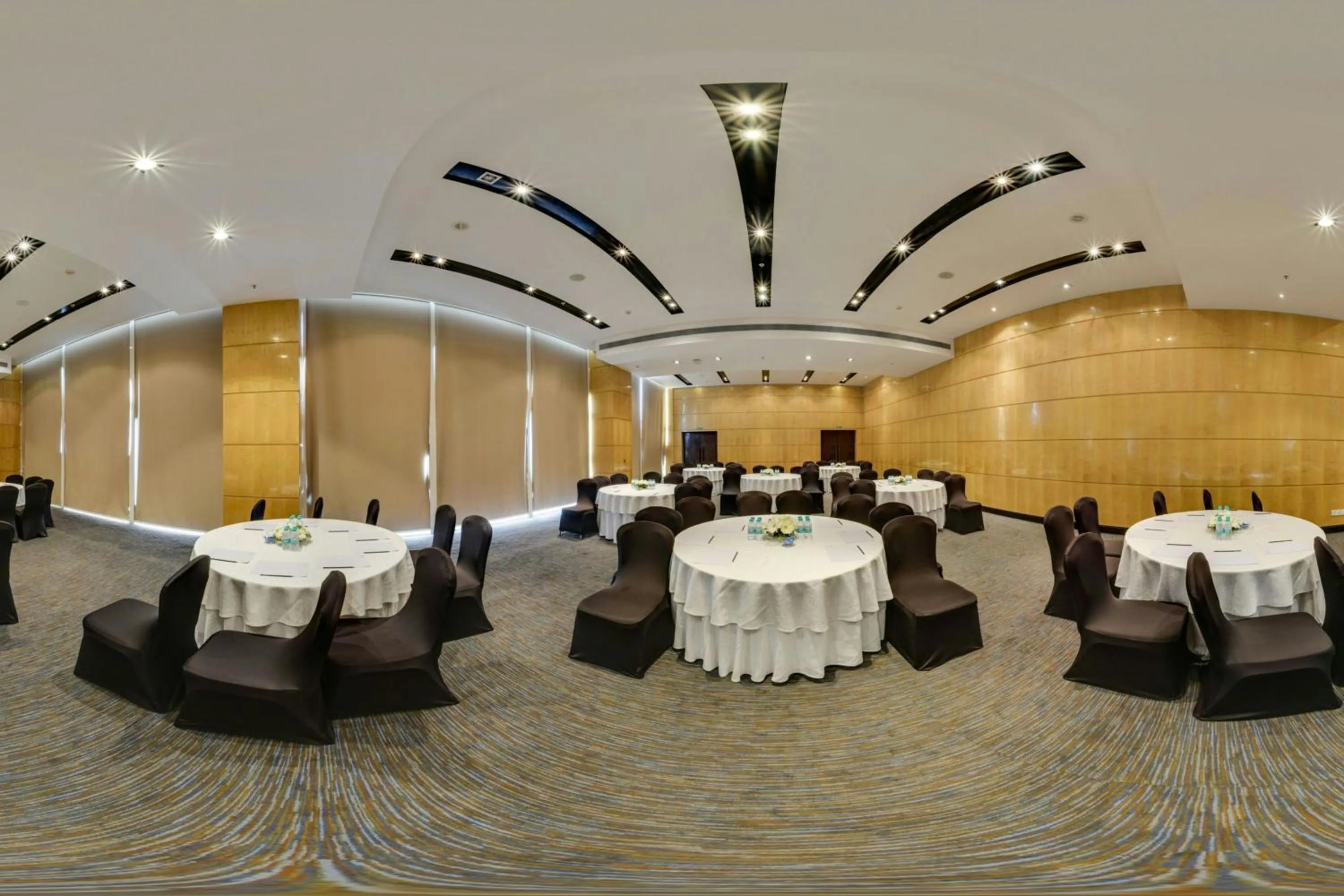 Meeting/conference room in Fairfield by Marriott Lucknow