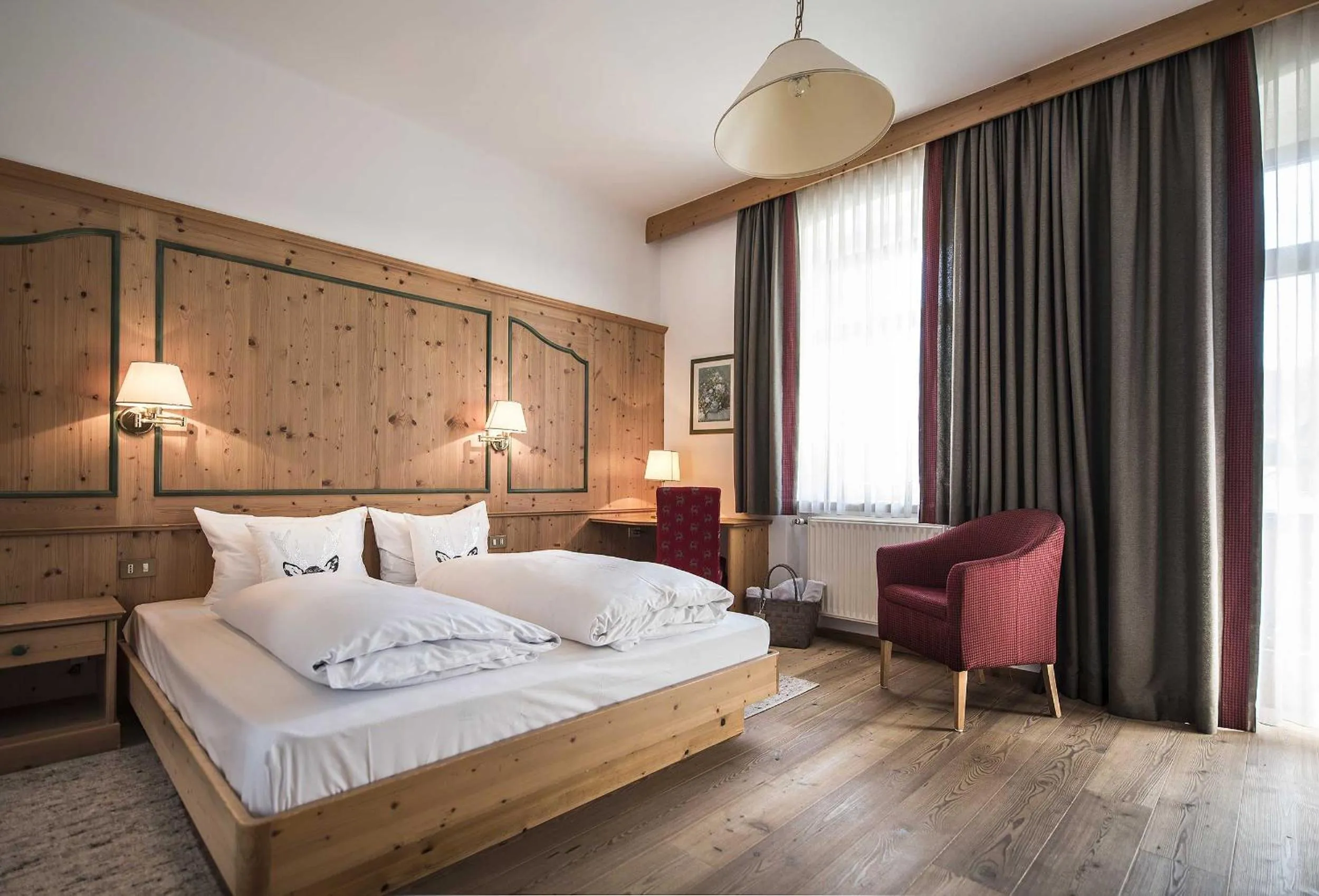 Bed in Hotel Cristallo