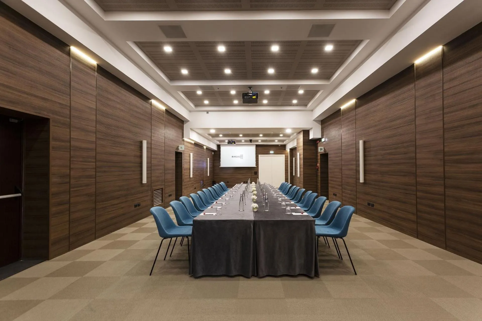Meeting/conference room in Palazzo Caracciolo Naples