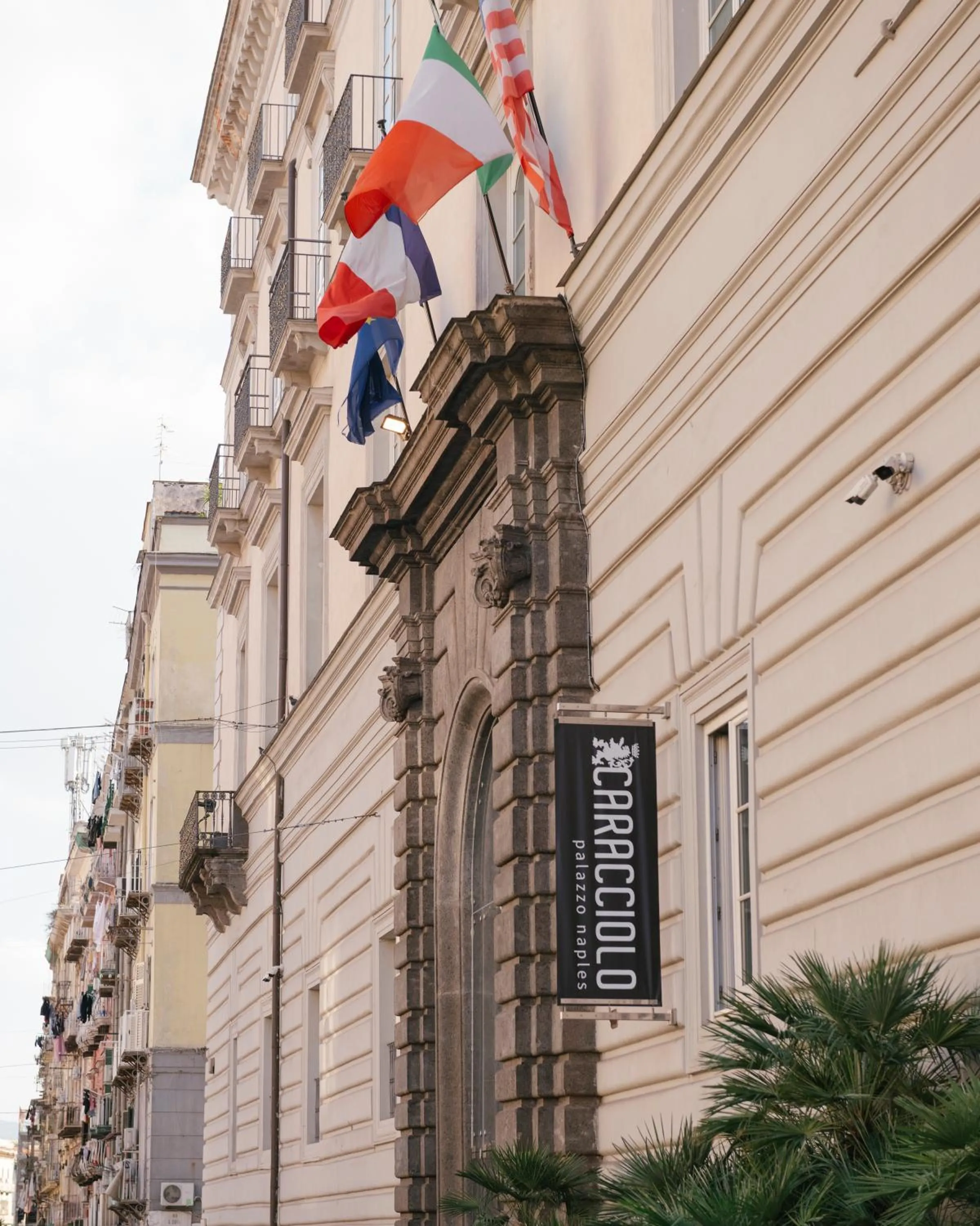 Property building in Palazzo Caracciolo Naples