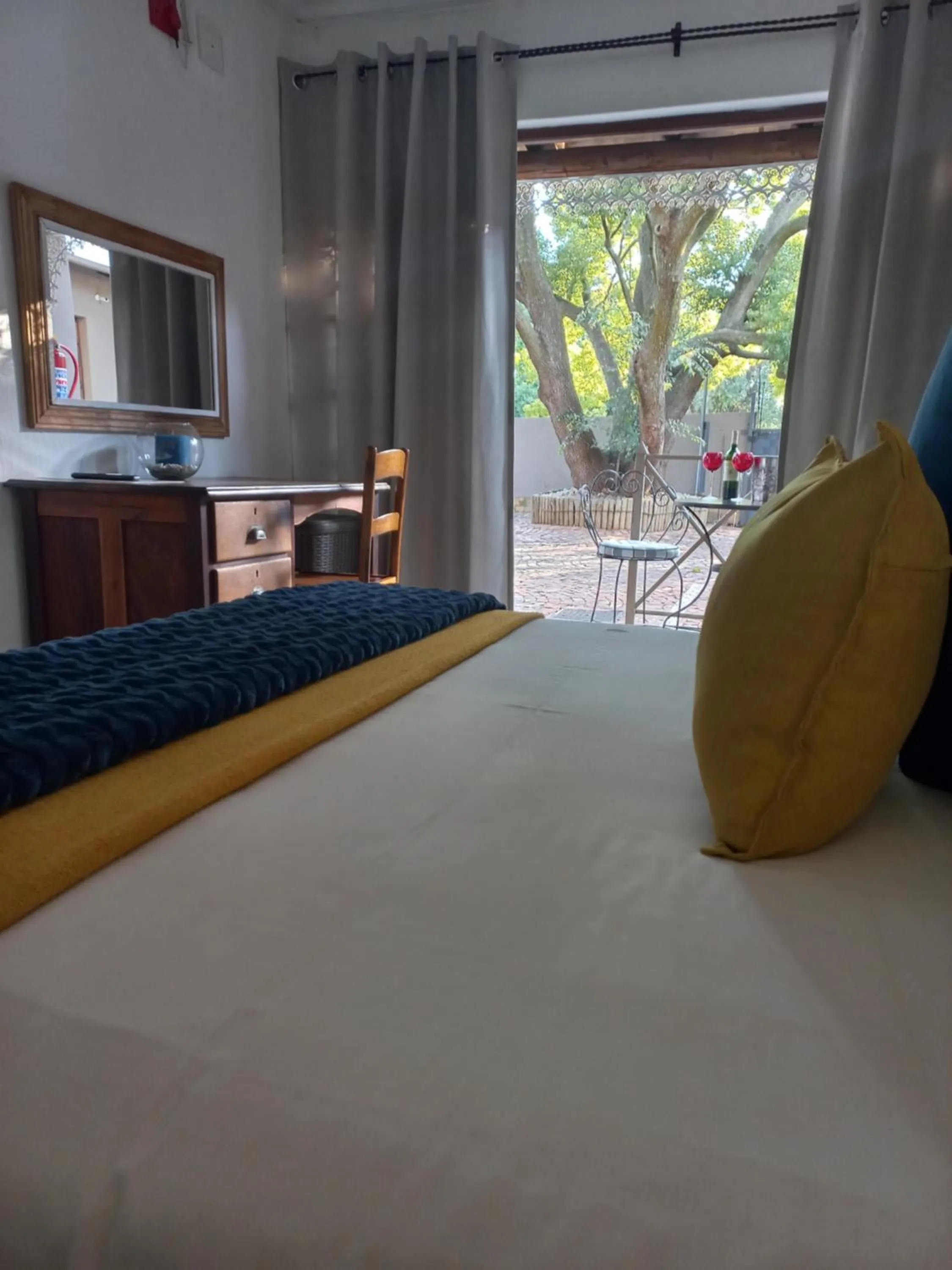 Bed in J'Cups Guest House