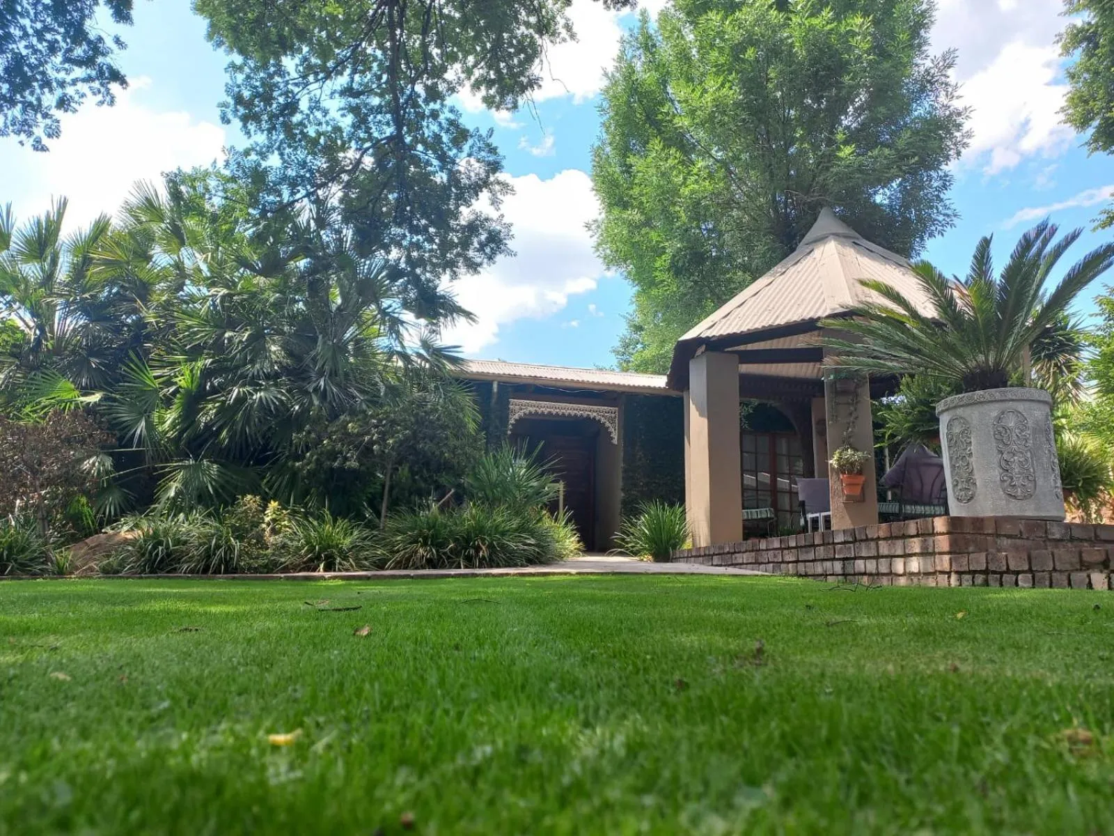 Spring in J'Cups Guest House