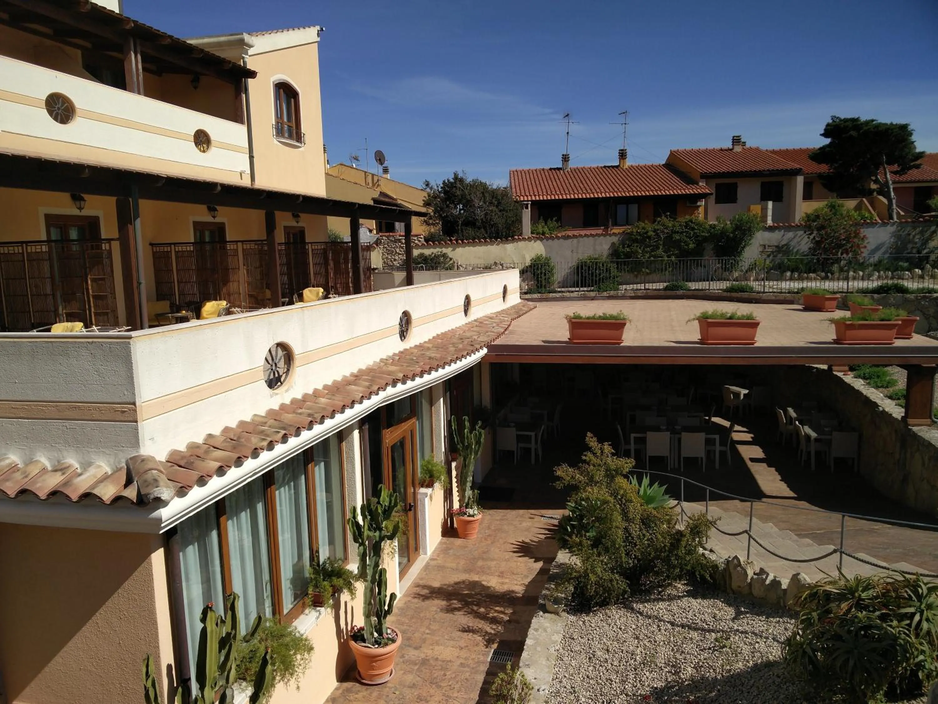 Property building in Hotel Raffael PHG