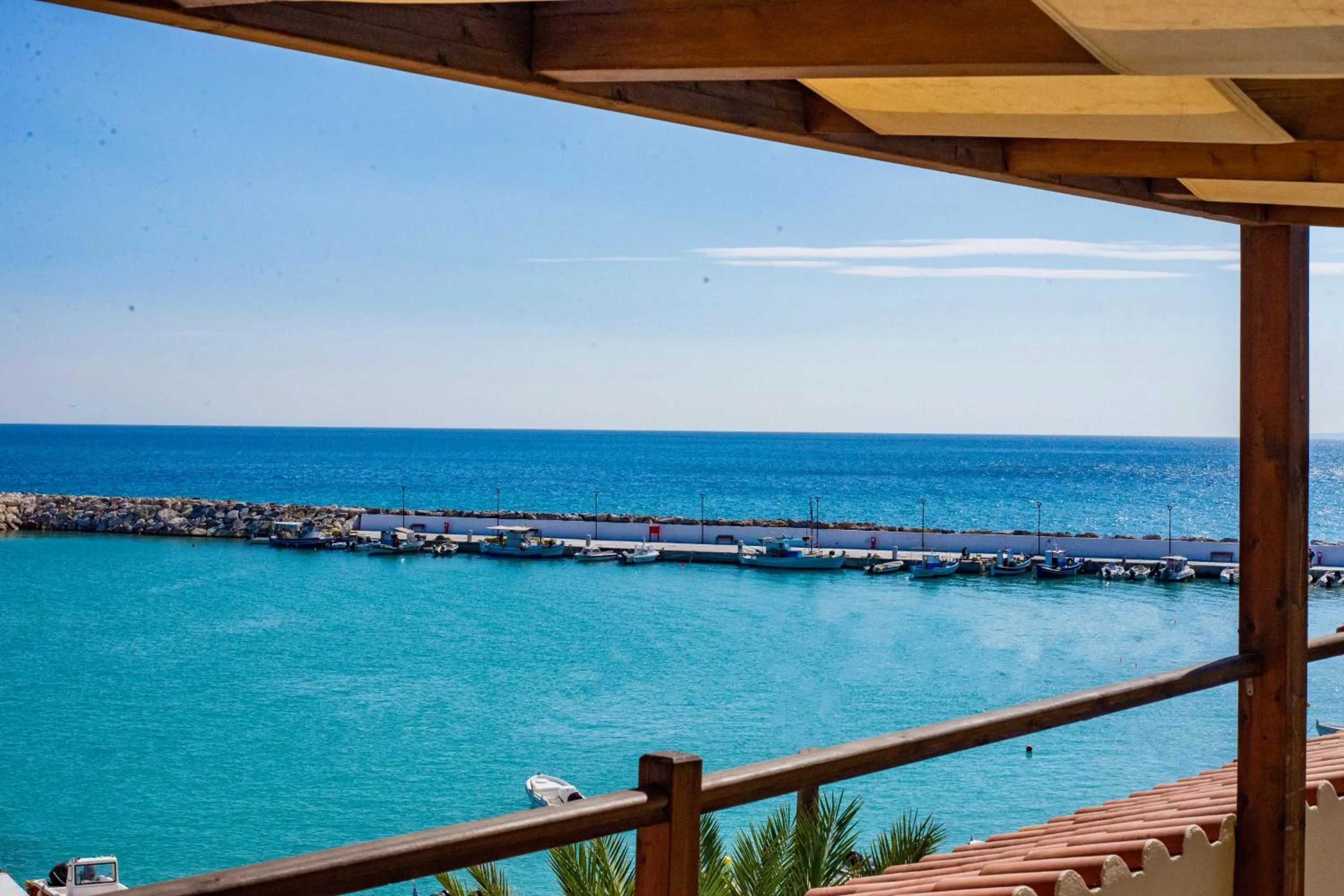 Balcony/Terrace in Sunrise Hotel