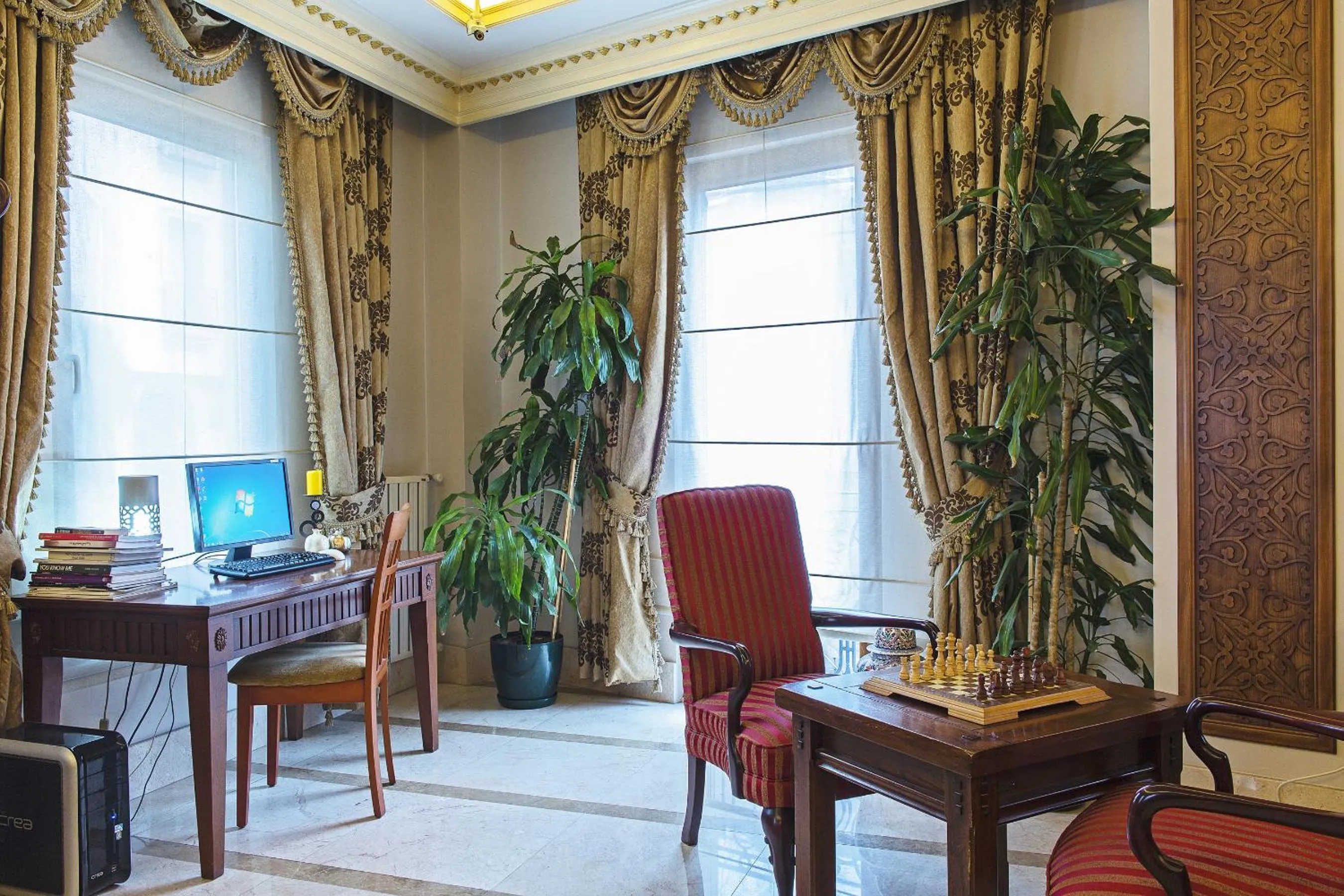 Business facilities in Acra Hotel - Special Category