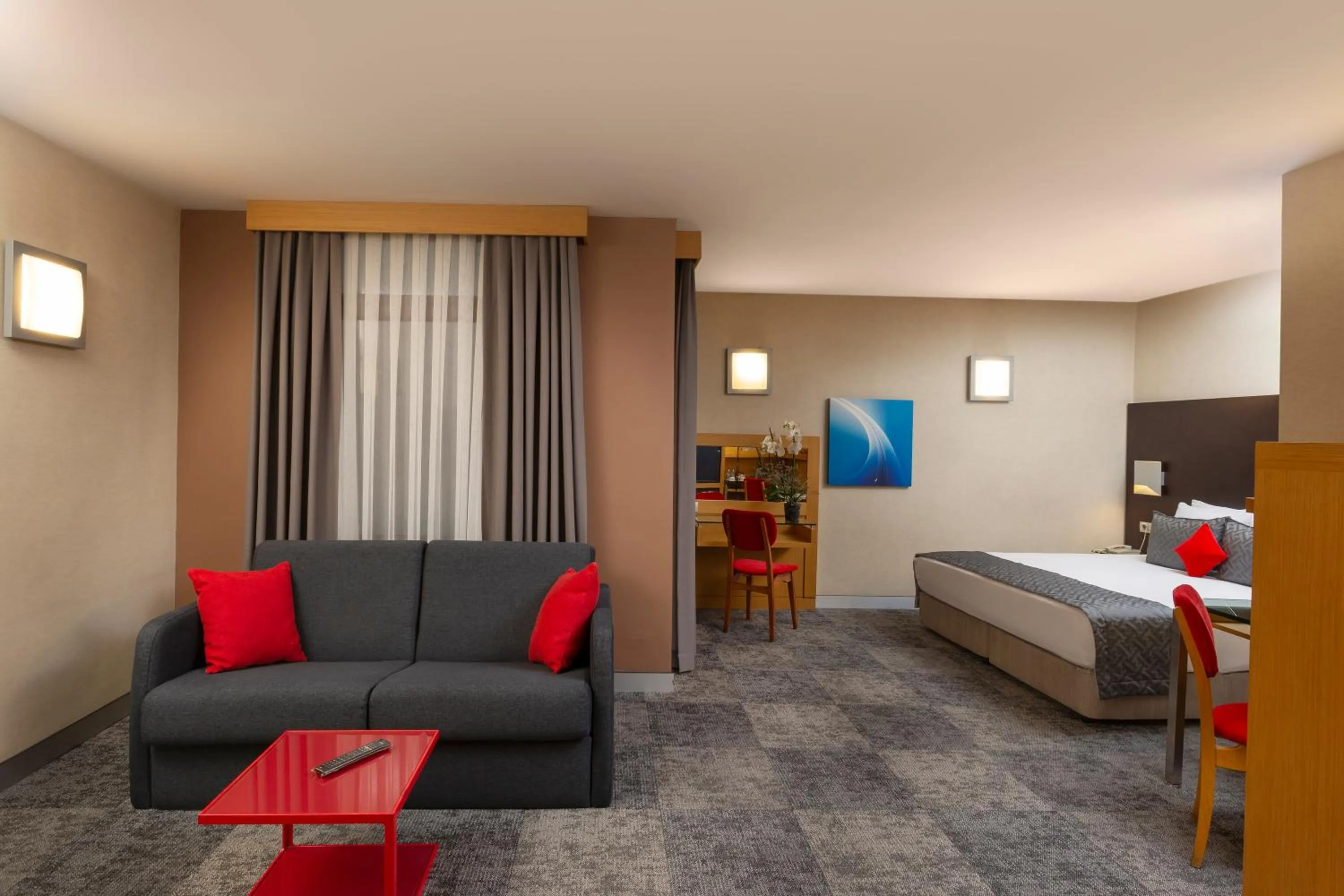 Seating area, Bed in Nippon Hotel