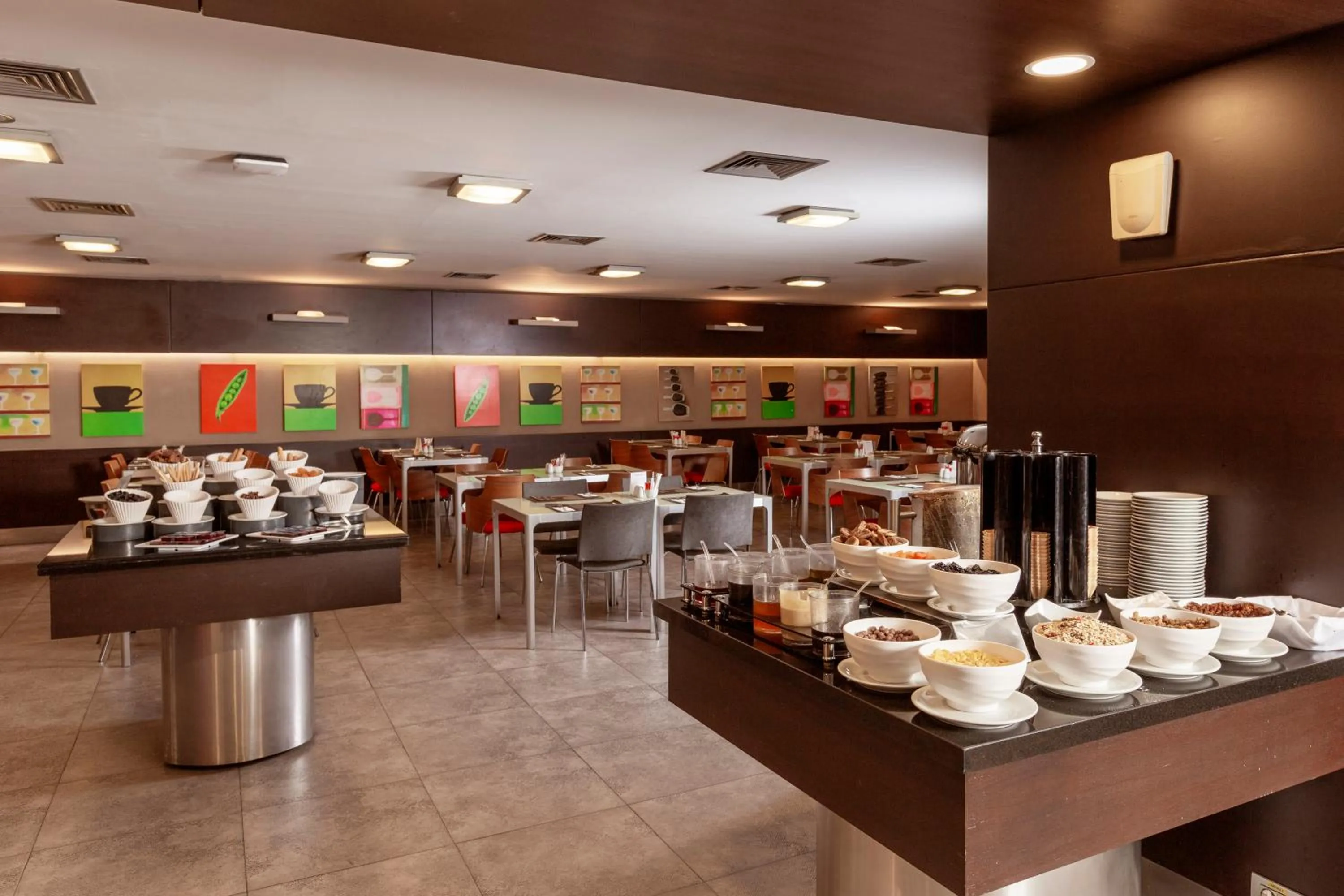 Buffet breakfast in Nippon Hotel