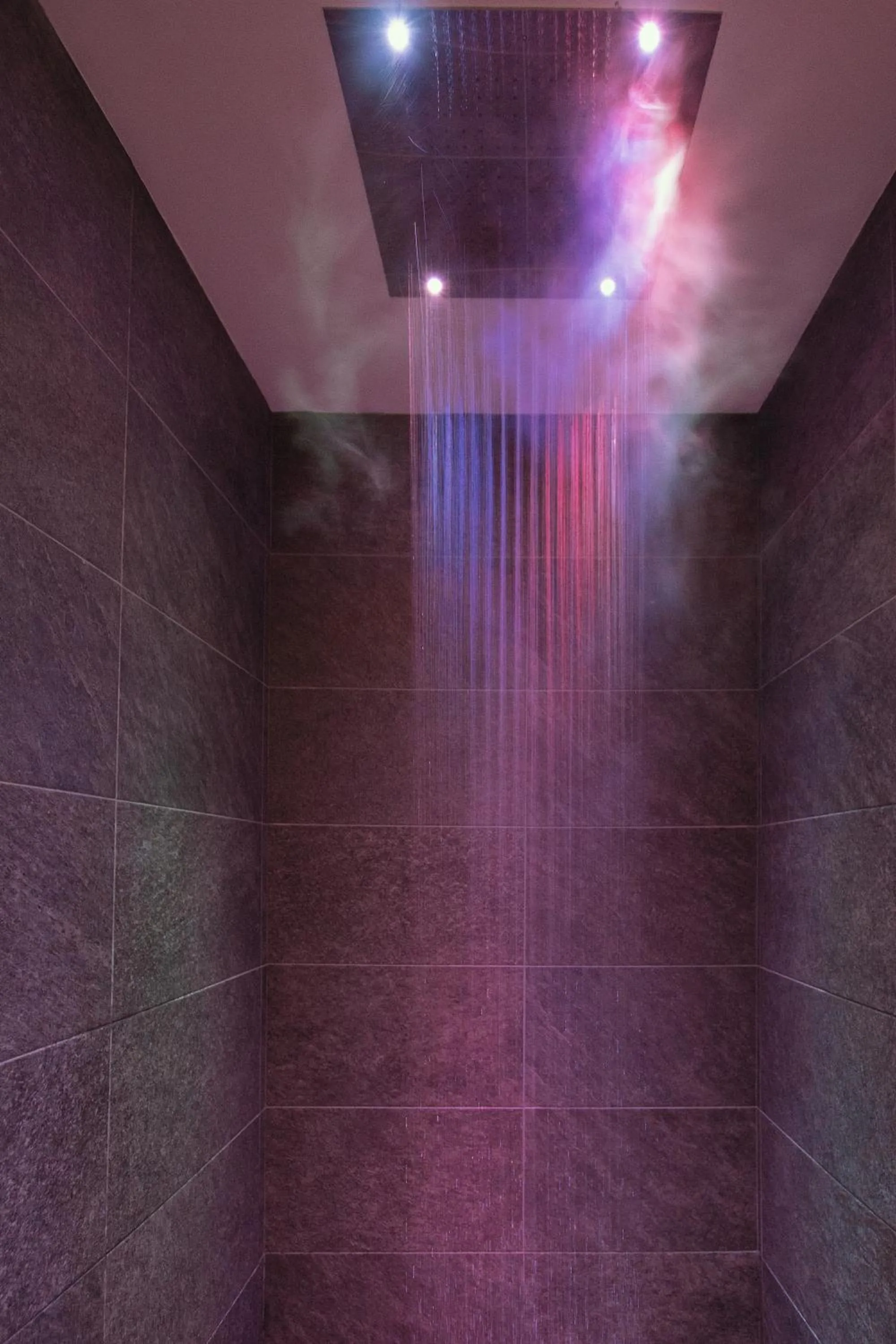 Shower in Orobie Alps Resort