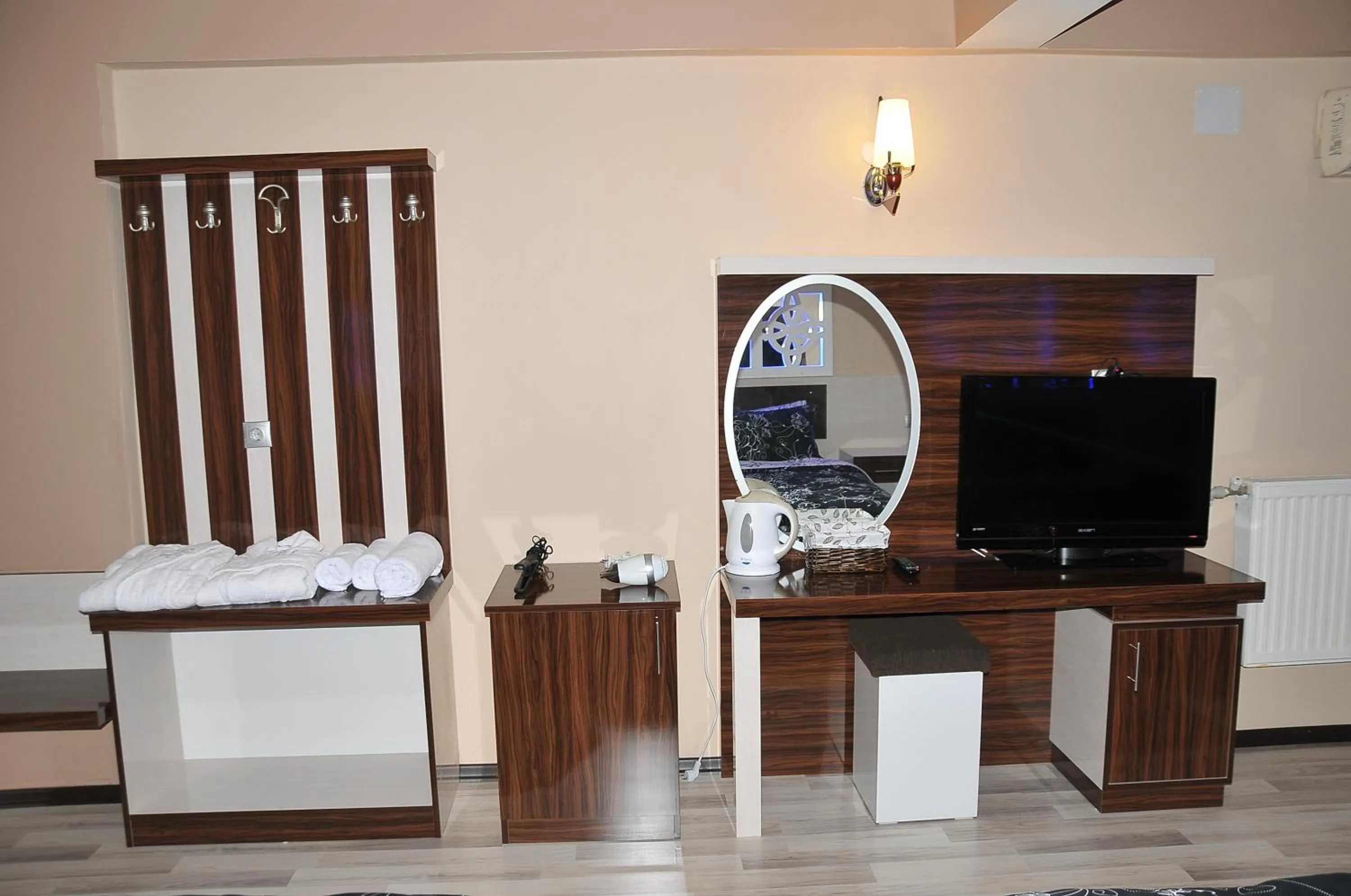 TV and multimedia in Ozbay Hotel