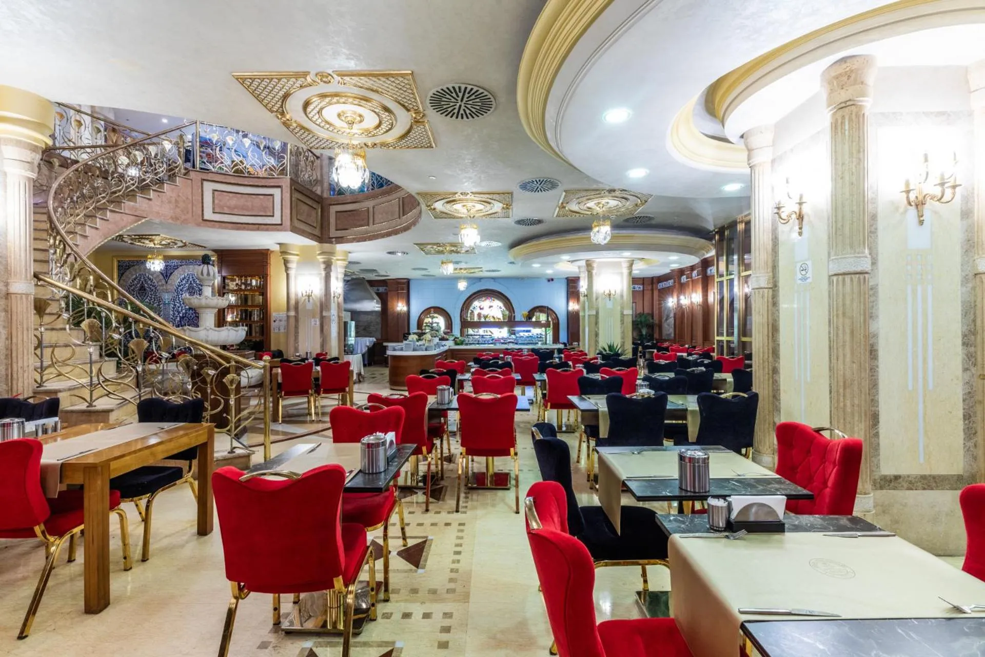 Restaurant/places to eat in Wyndham Istanbul Old City