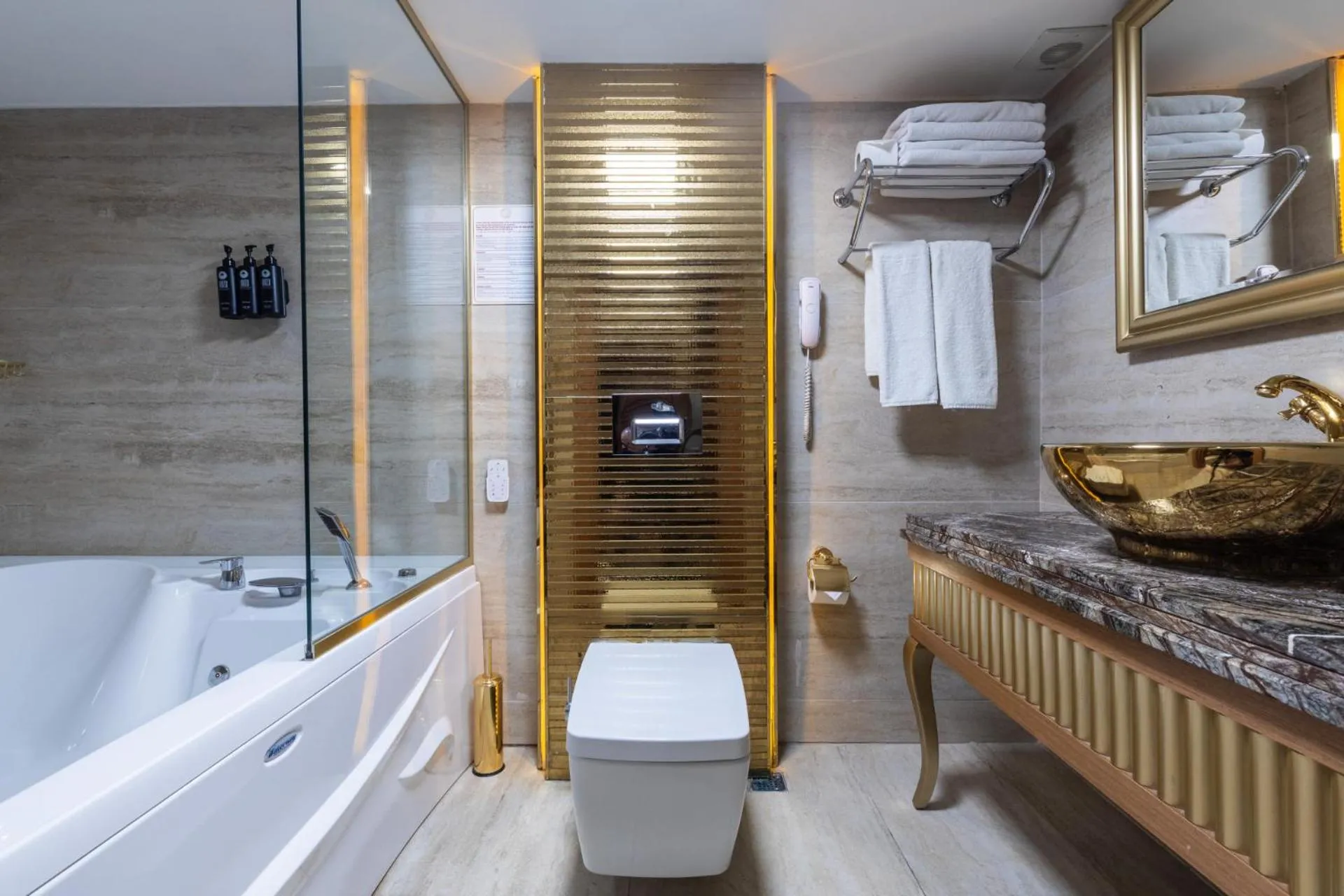 Property building in Wyndham Istanbul Old City