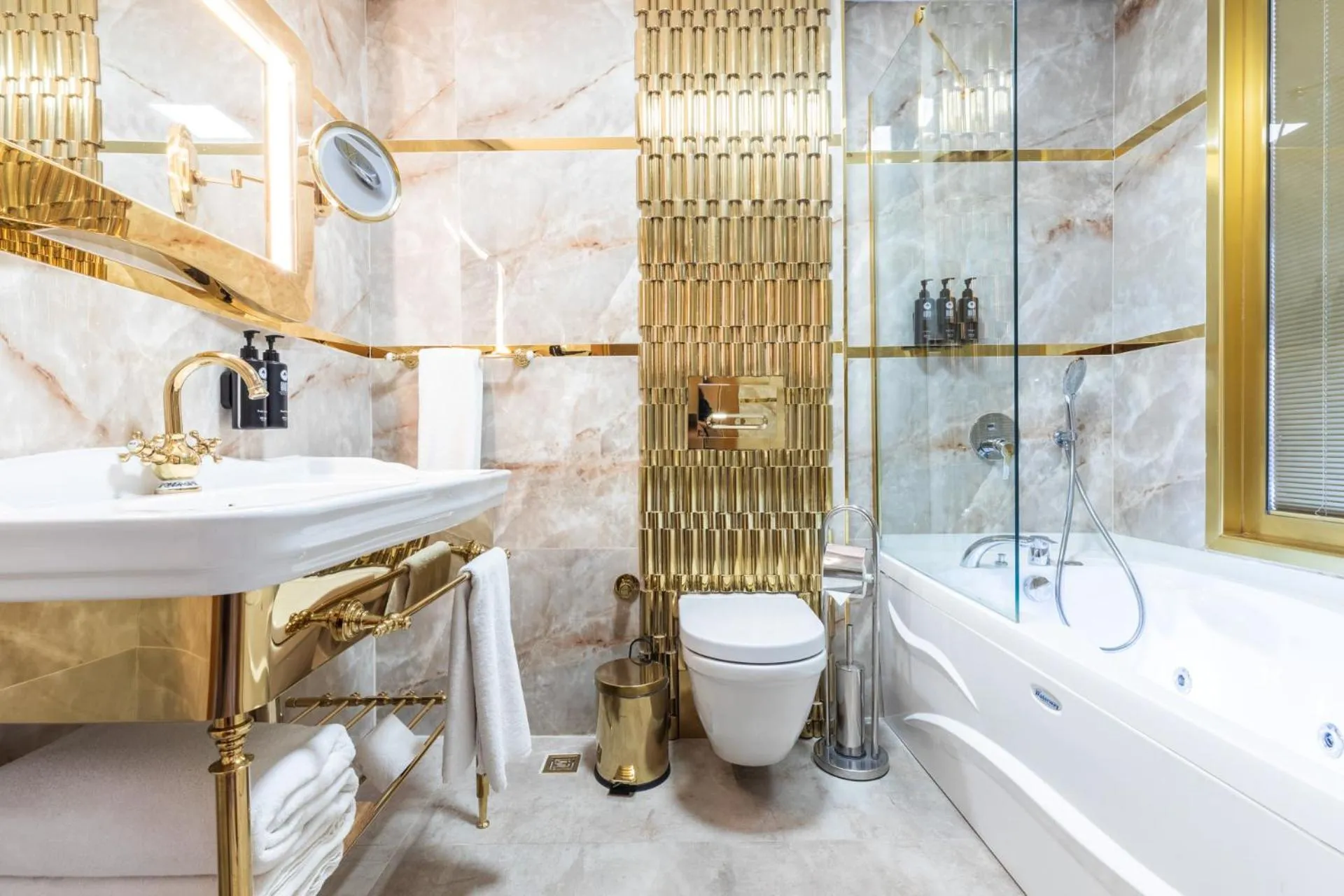 Bathroom in Wyndham Istanbul Old City