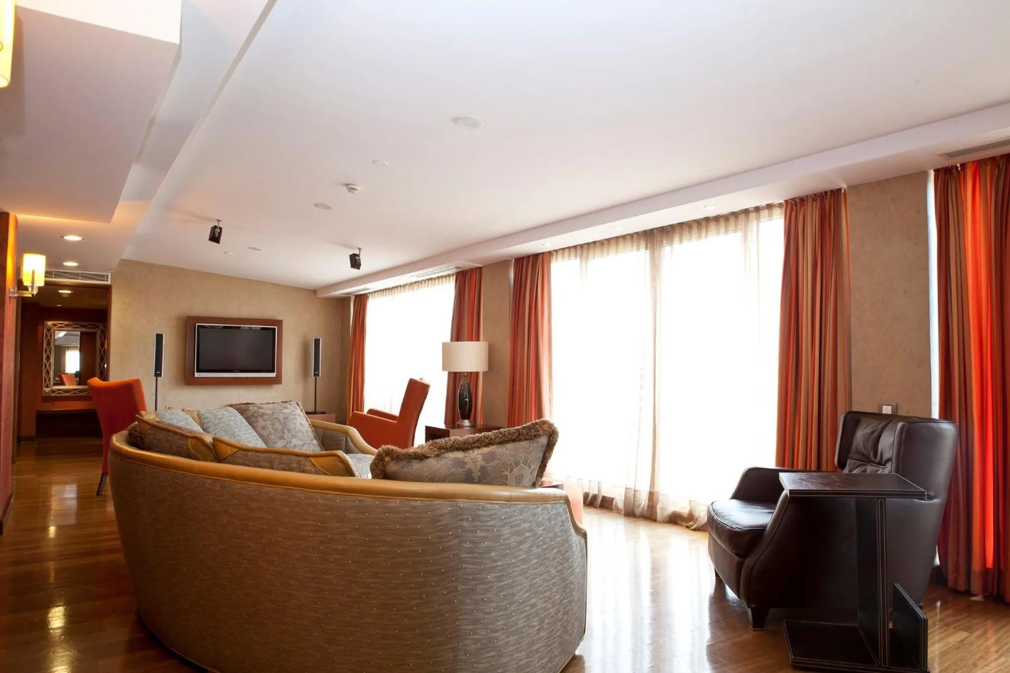 Photo of the whole room in Holiday Inn Sisli by IHG