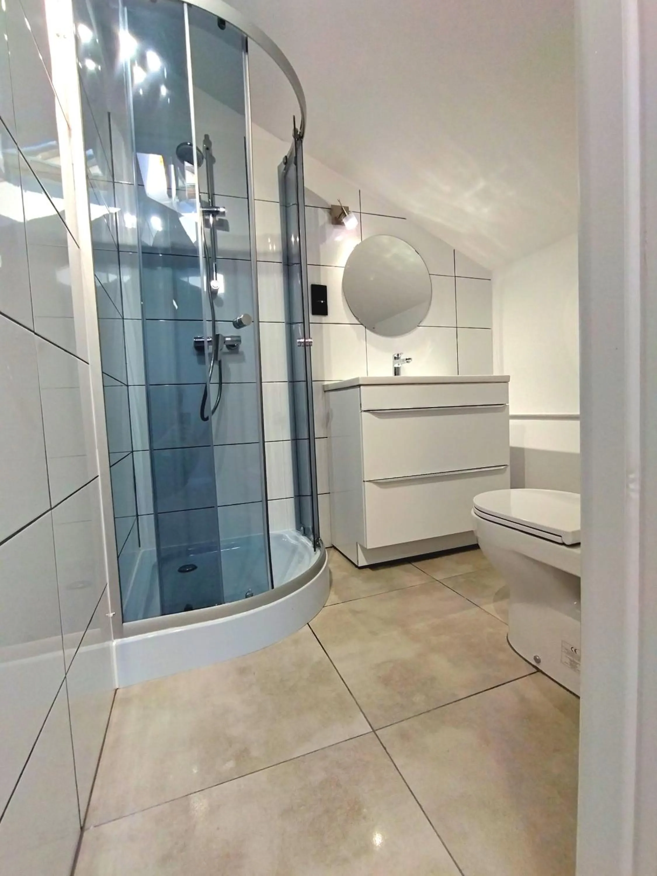 Shower in Smart Stay Hostel Gdynia