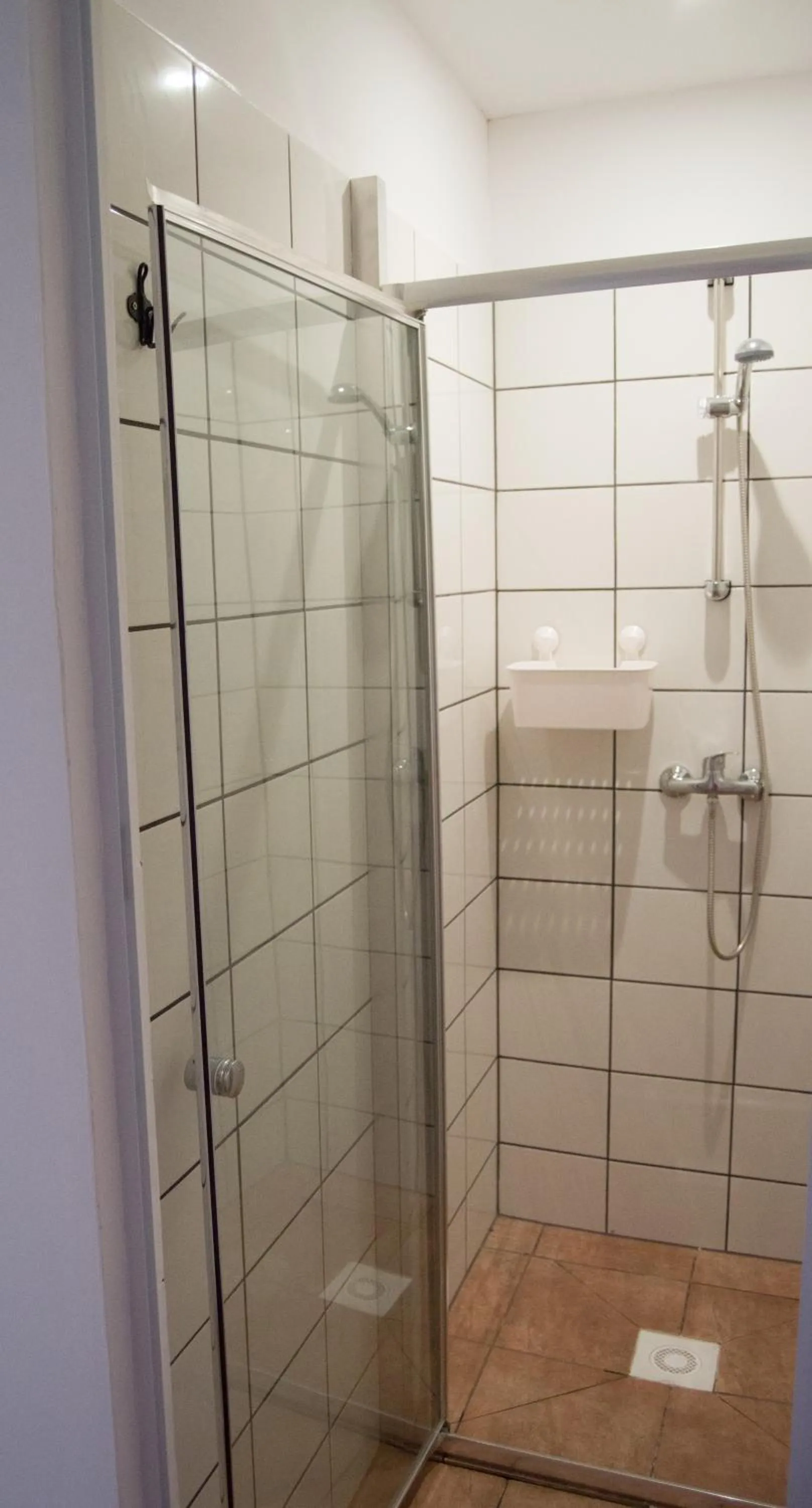 Shower in Smart Stay Hostel Gdynia