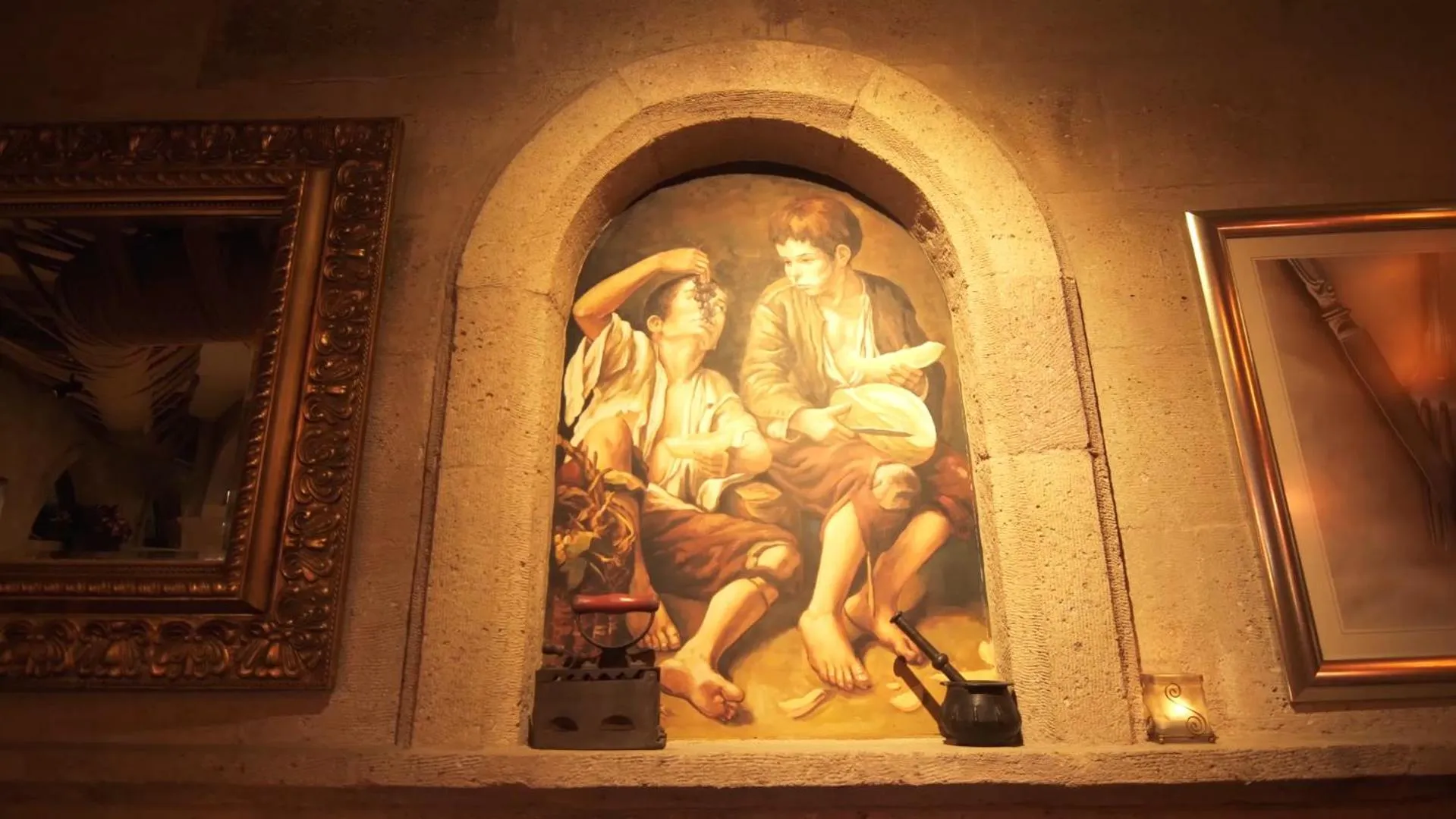 Decorative detail in Ata Park Hotel