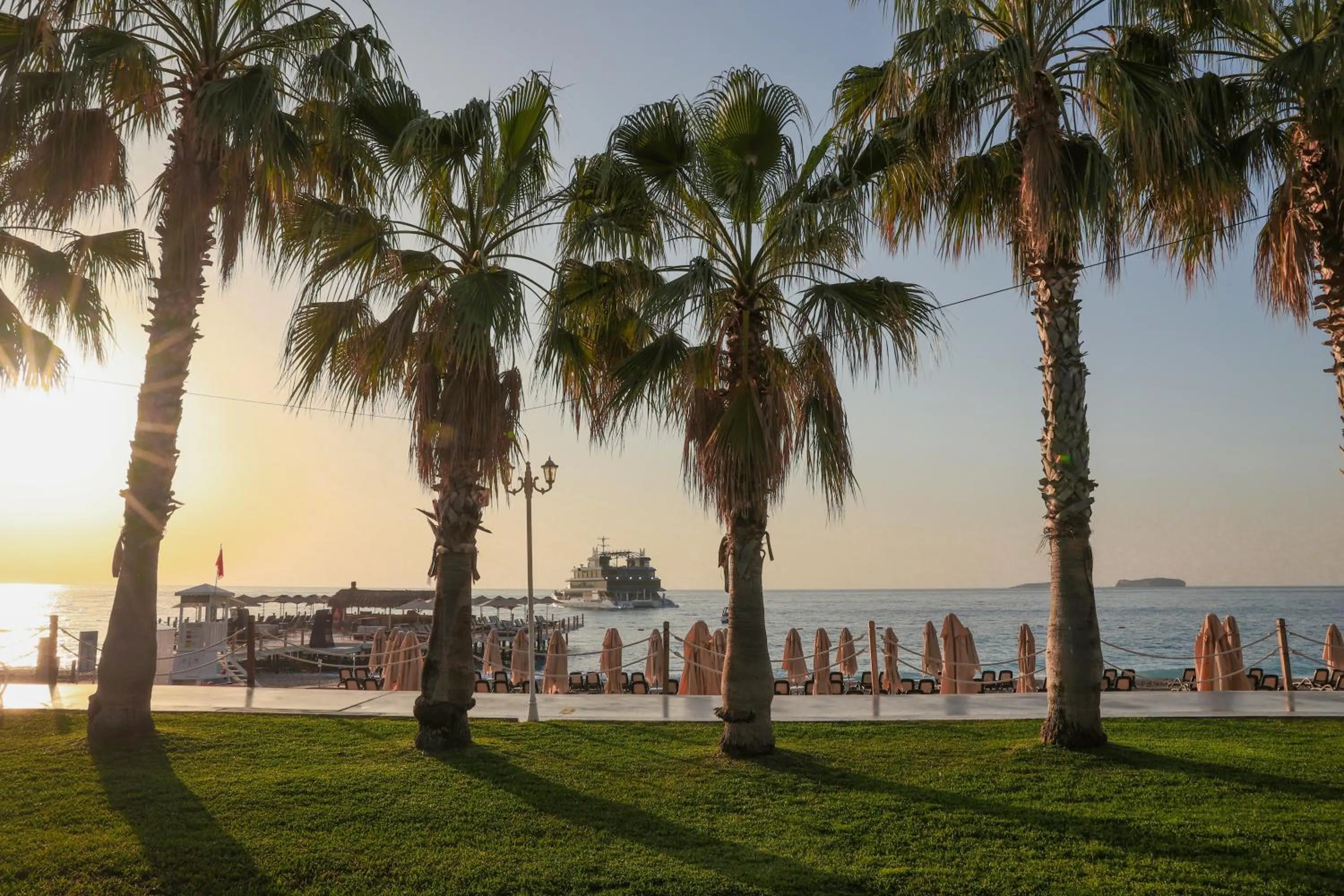 Beach in Nirvana Dolce Vita - Ultra All Inclusive