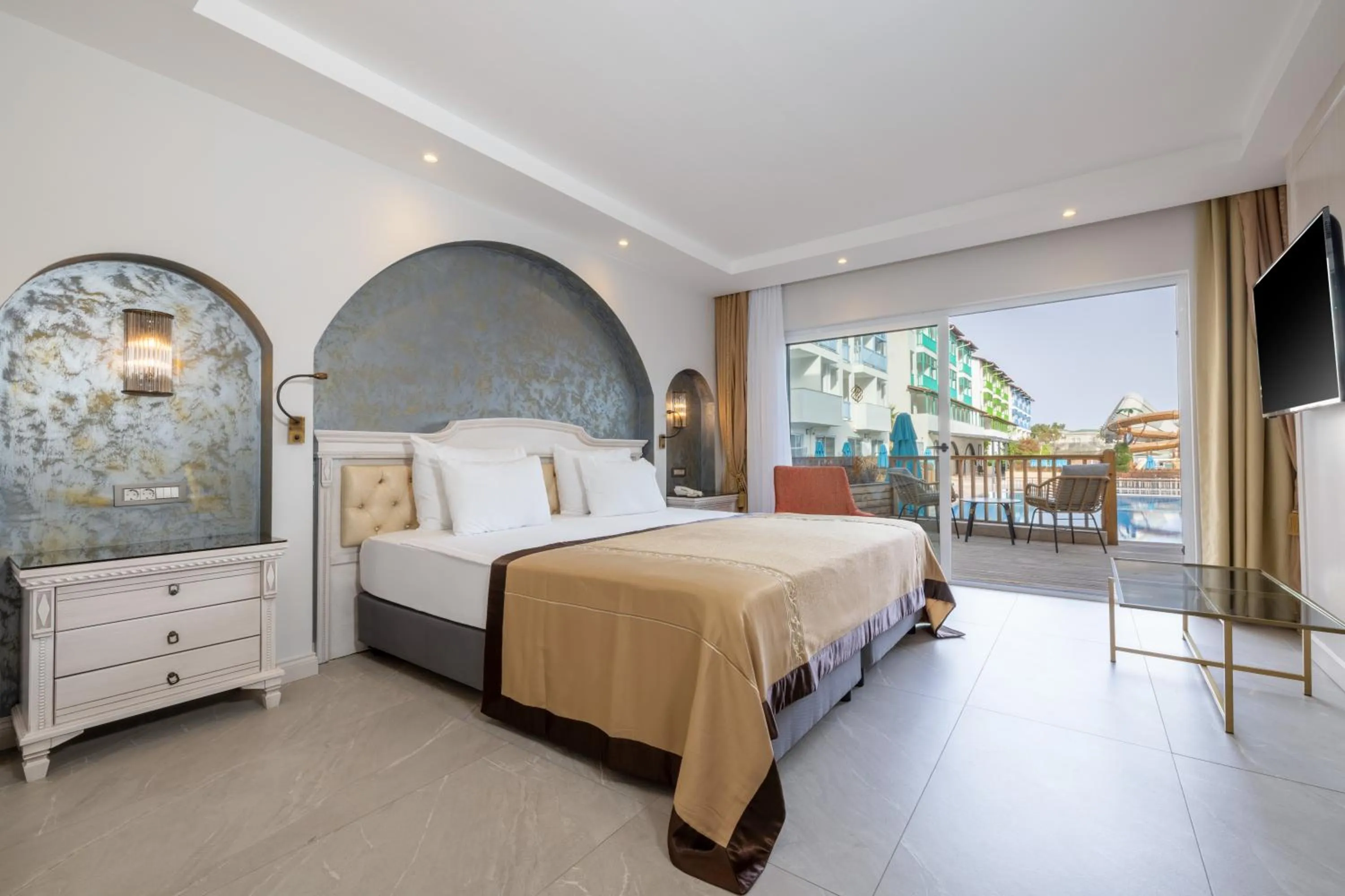 Bedroom, Bed in Nirvana Dolce Vita - Ultra All Inclusive