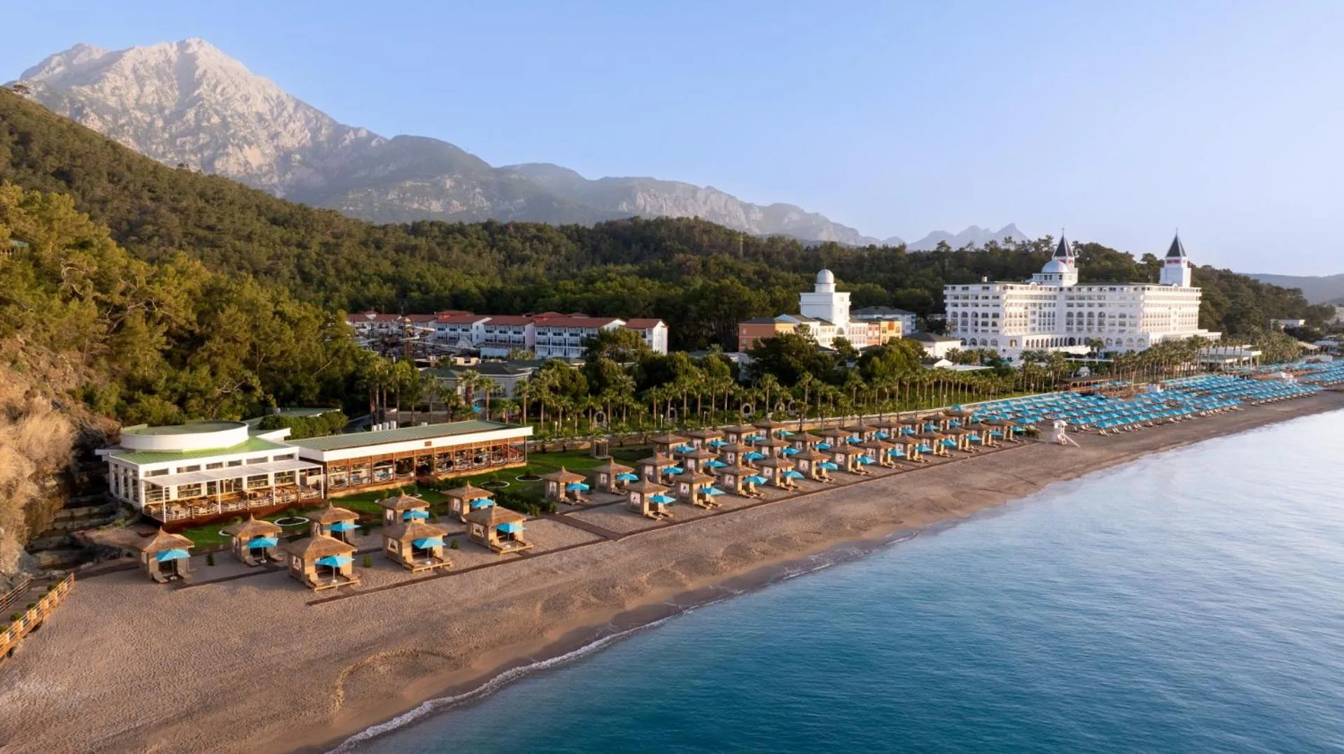 Beach in Nirvana Dolce Vita - Ultra All Inclusive