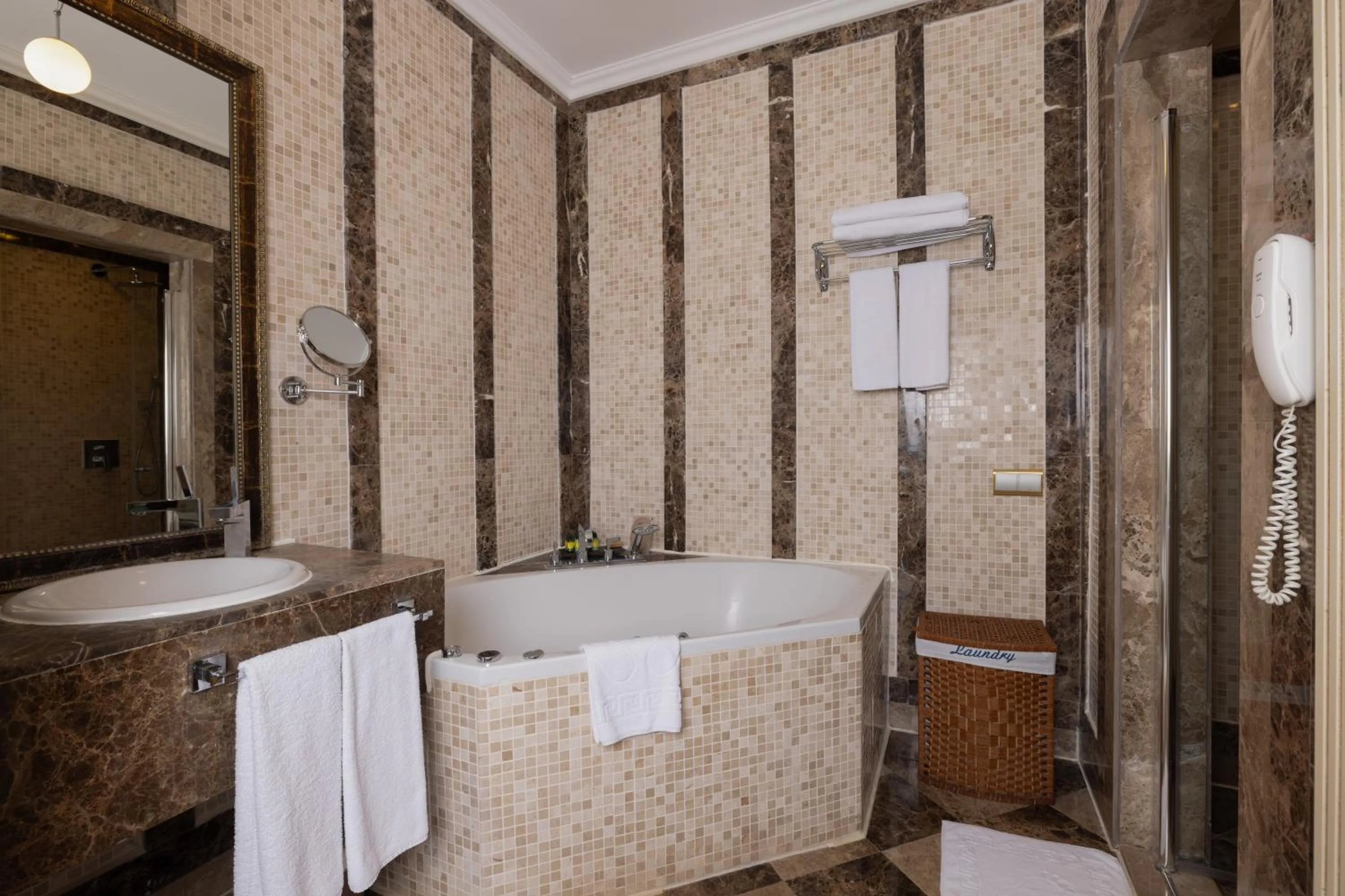 Bathroom in Nirvana Dolce Vita - Ultra All Inclusive