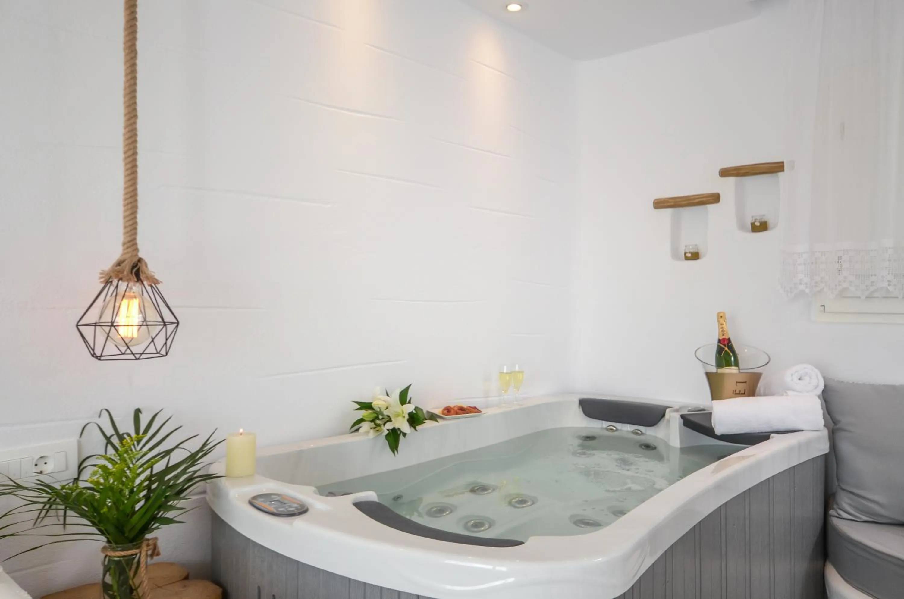 Naxos Island Escape Suites