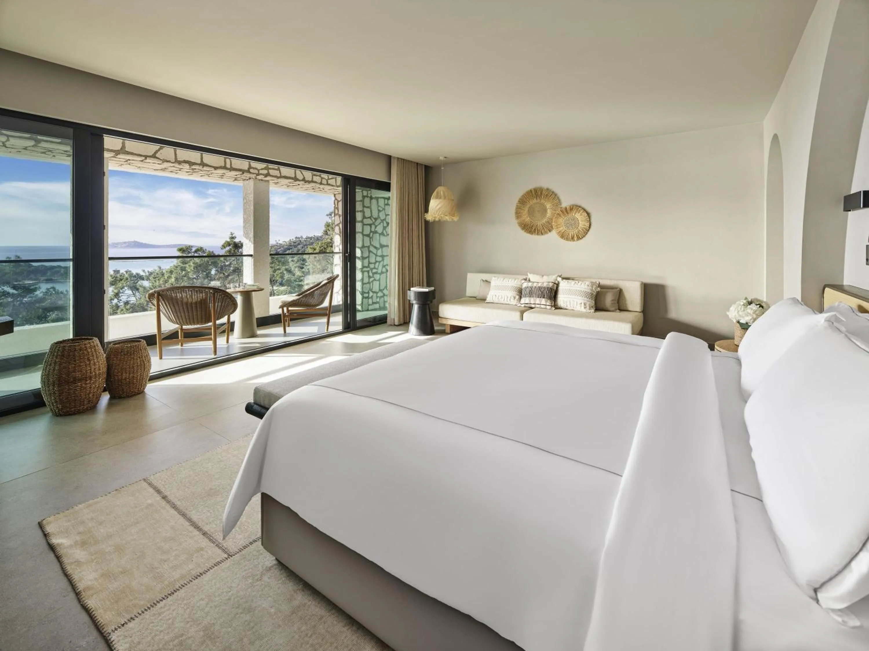 Bedroom, Bed in Rixos Premium Bodrum