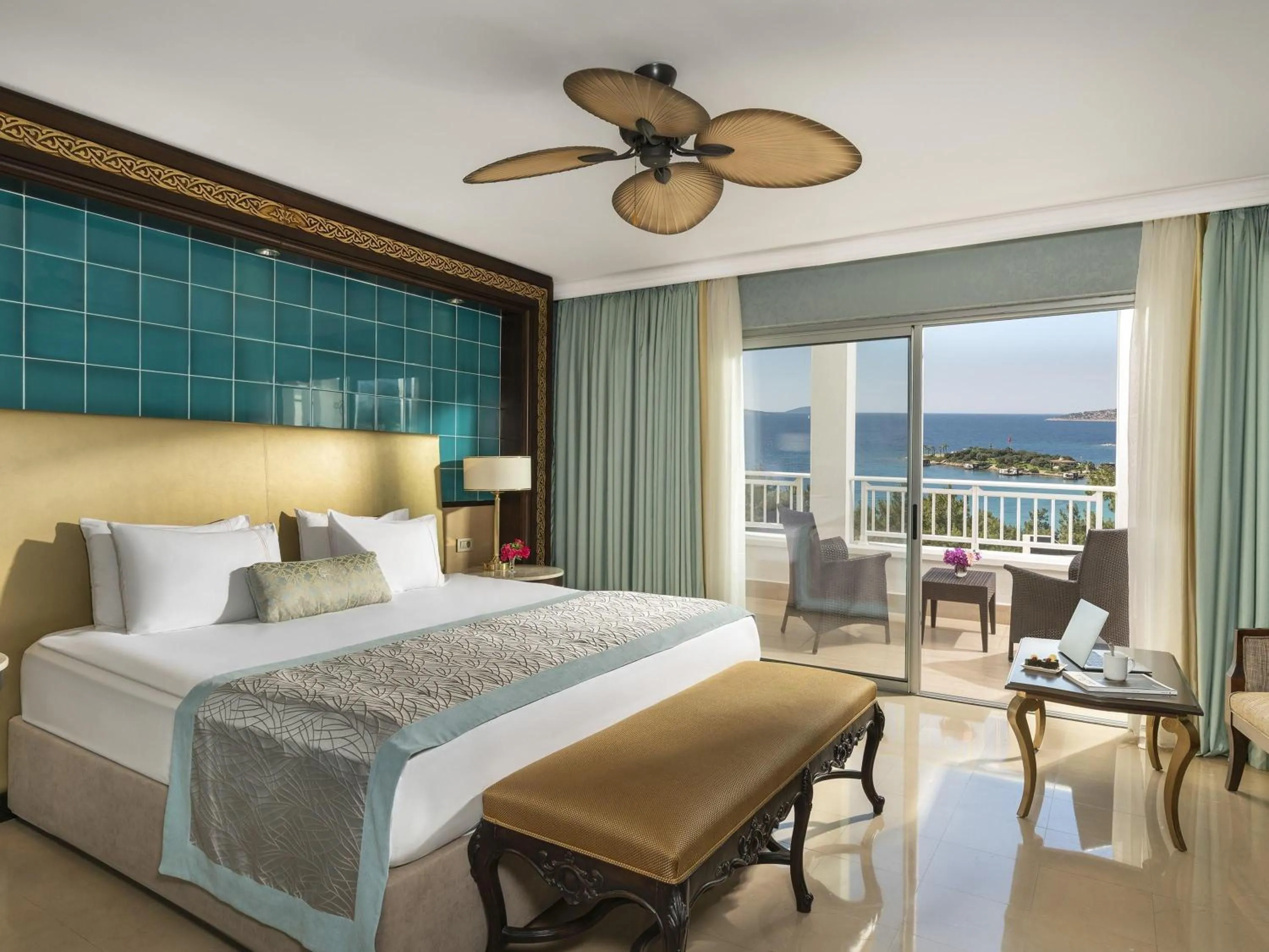 Bedroom, Bed in Rixos Premium Bodrum