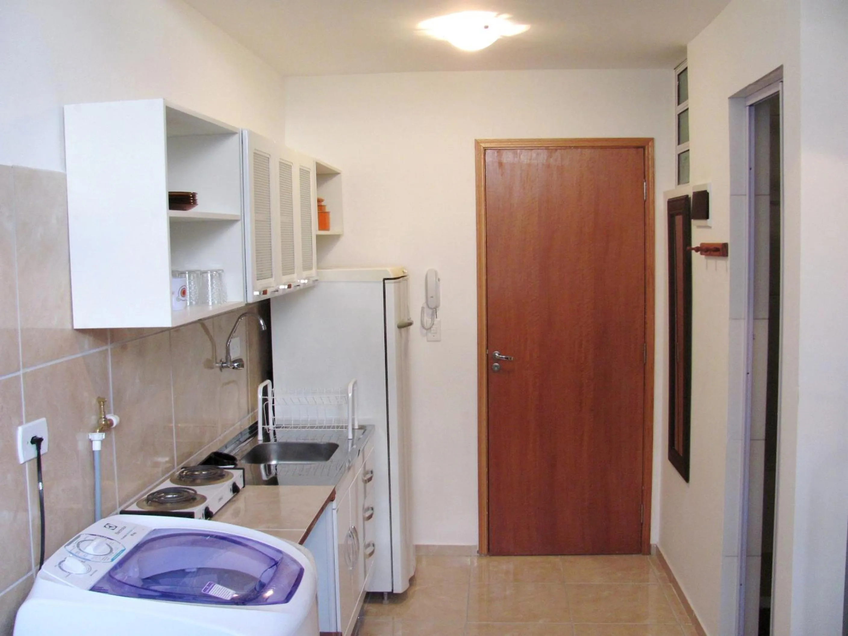 Kitchen or kitchenette in BH Studios Hotel Brás