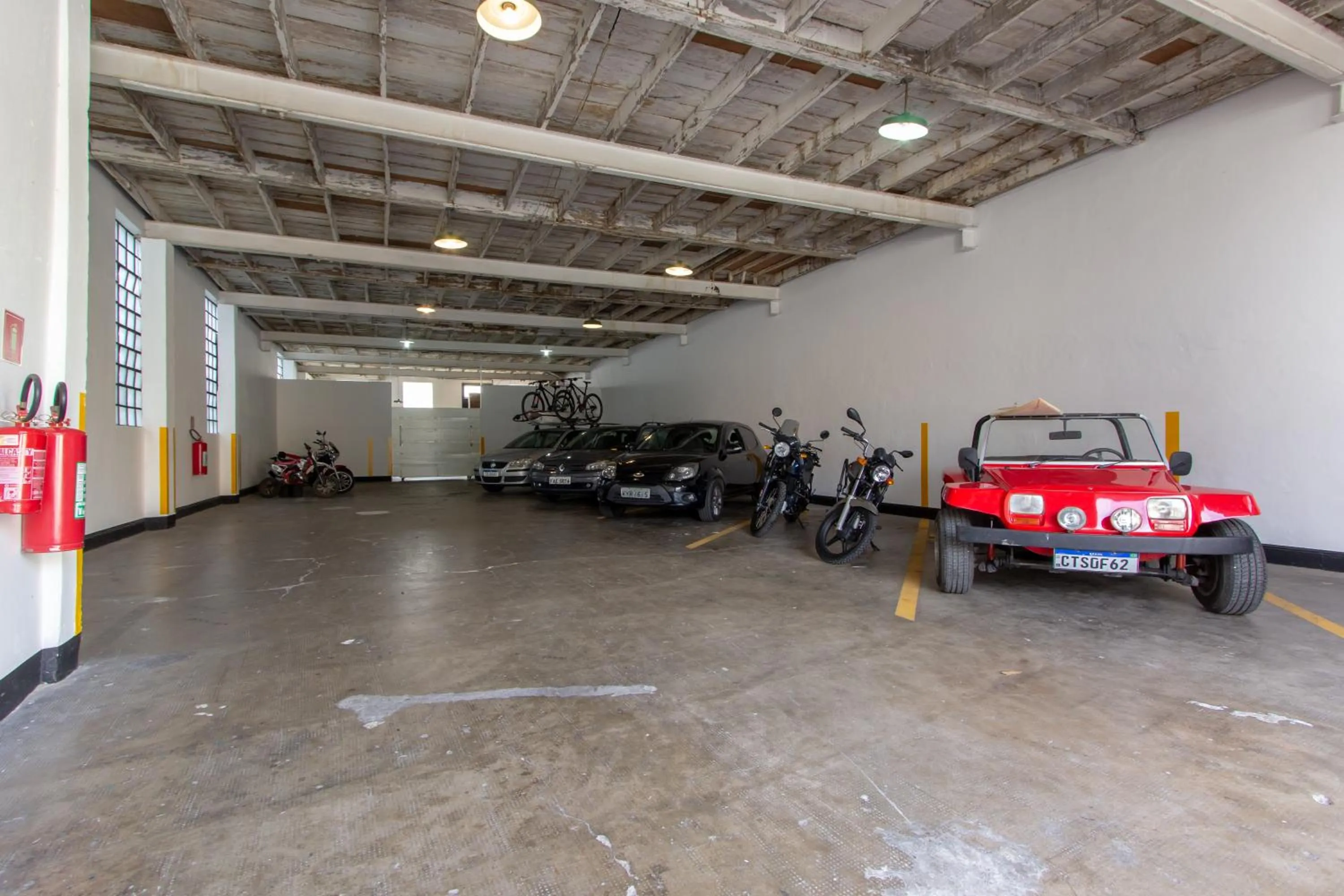 Parking in BH Studios Hotel Brás