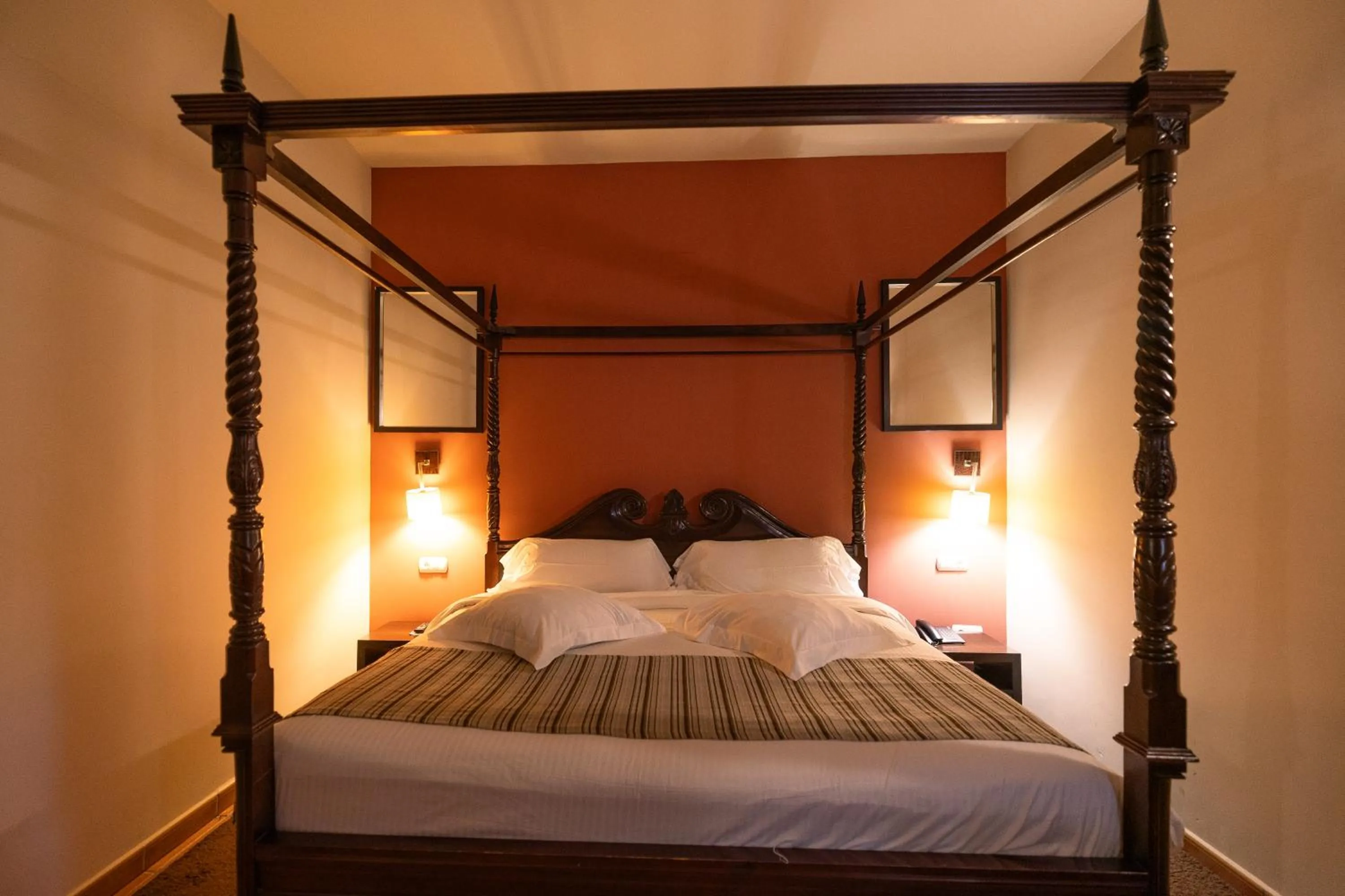 Bed in Hotel Convento Del Giraldo