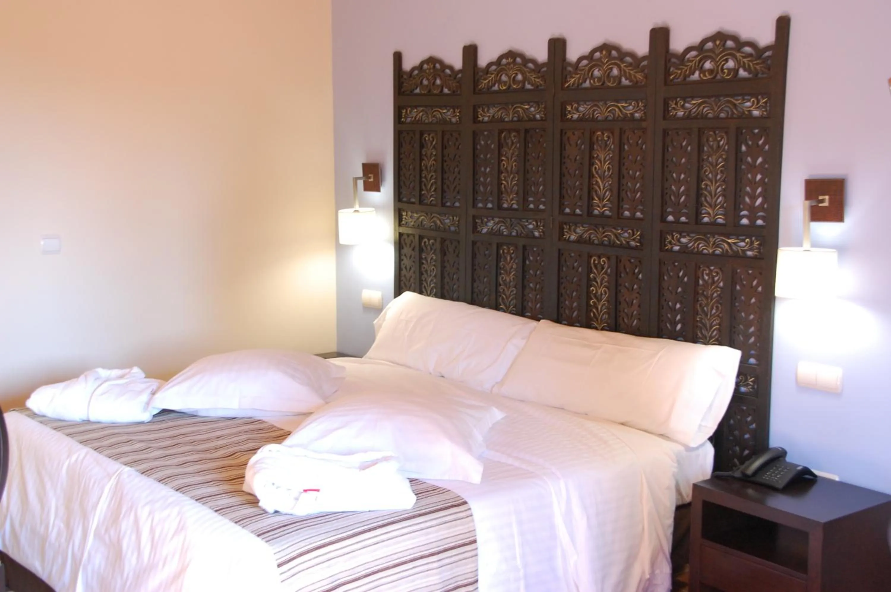 Bed in Hotel Convento Del Giraldo