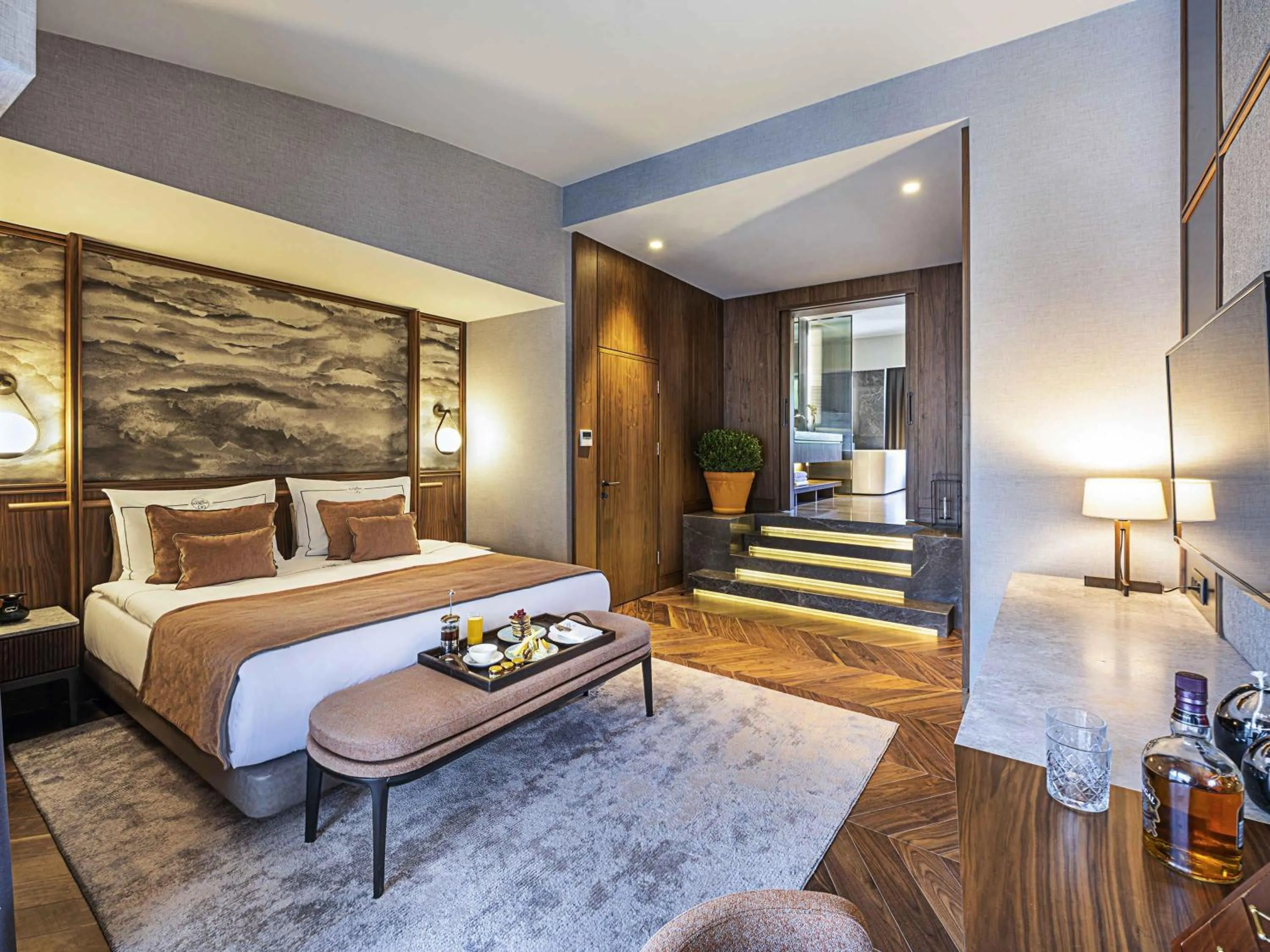 Bedroom, Bed in Rixos Sungate - The Land of Legends Access