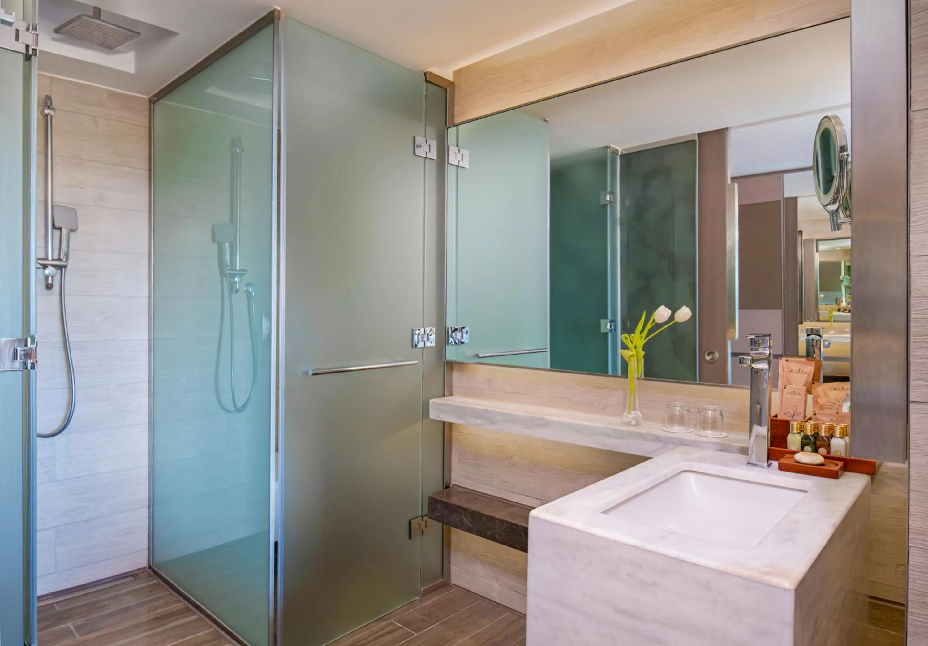 Shower in Rixos Premium Tekirova - The Land of Legends Access