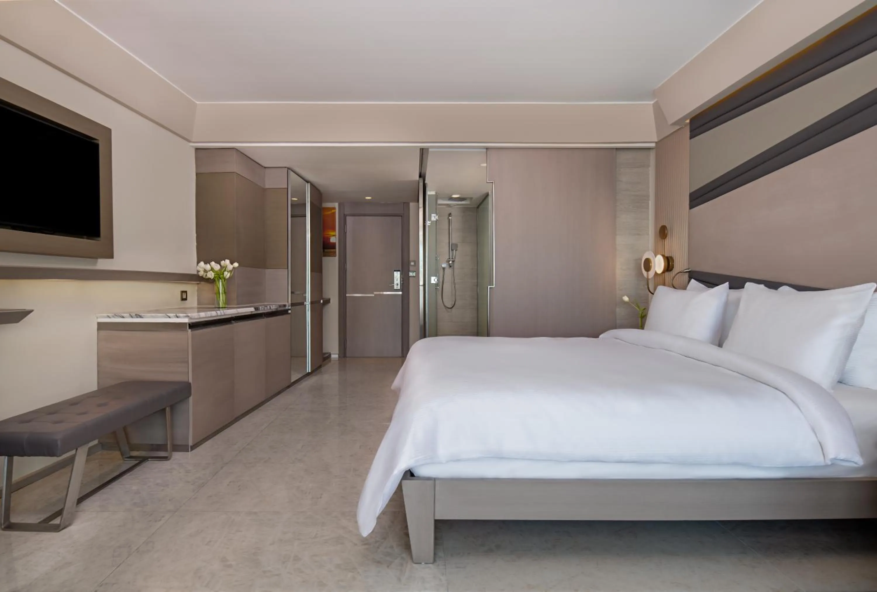 Photo of the whole room, Bed in Rixos Premium Tekirova - The Land of Legends Access